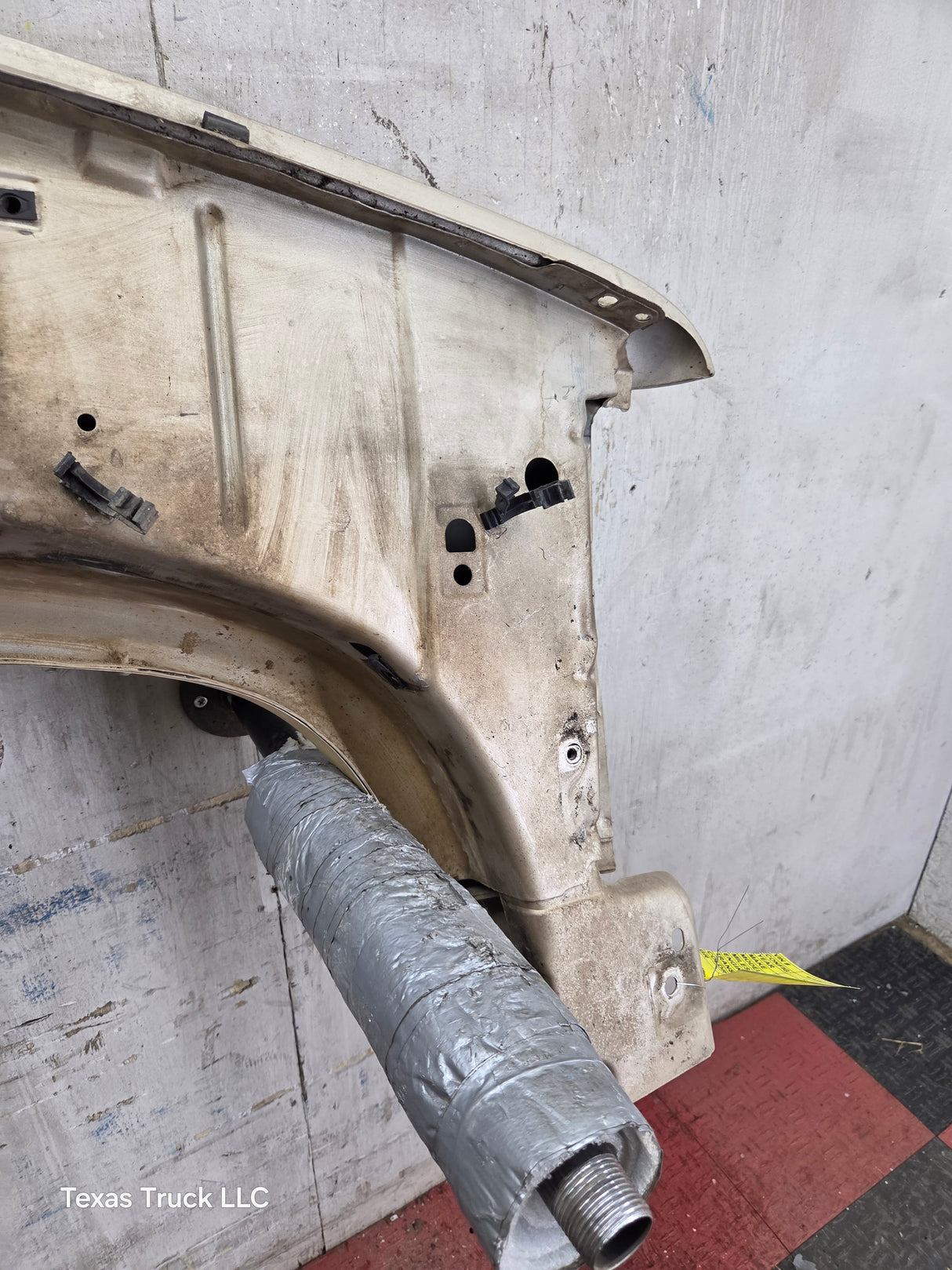 1988-1998 Chevrolet / GMC 1500 2500 3500 Left Hand Driver Side Front Fender