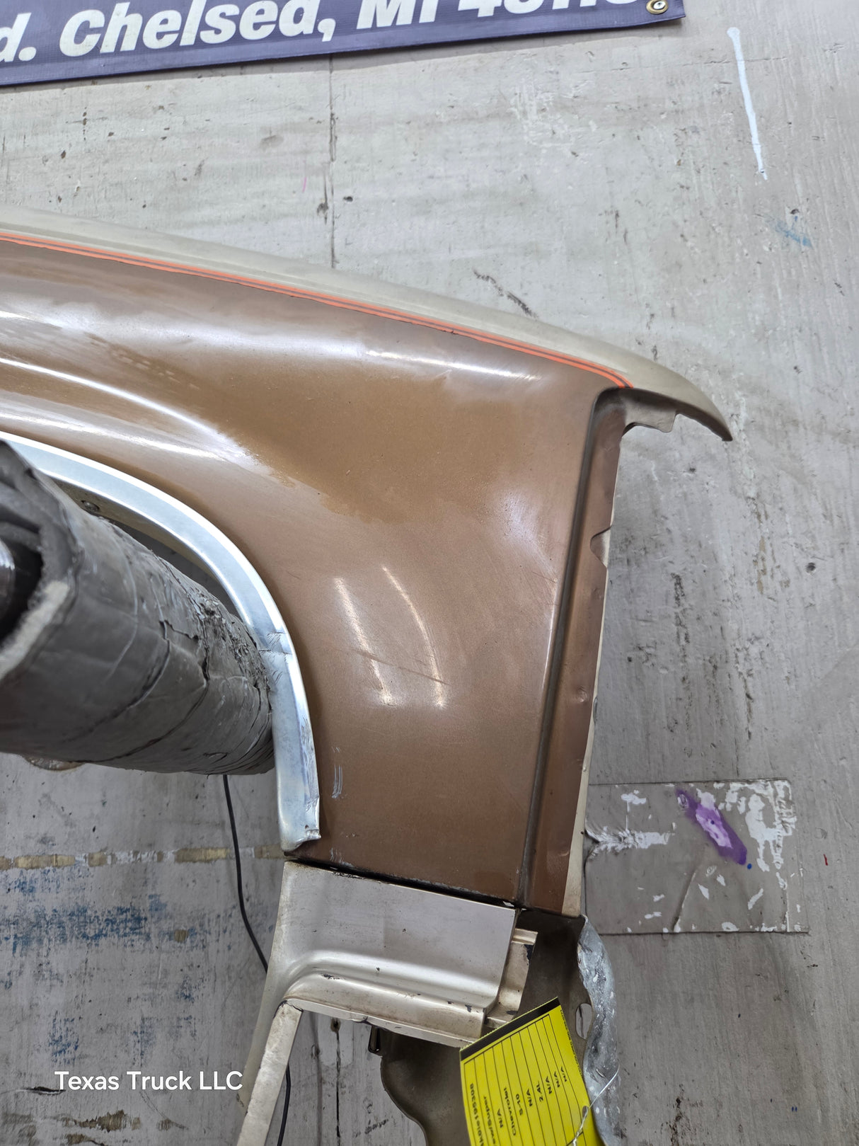 1988-1998 Chevrolet / GMC 1500 2500 3500 Right Hand Passenger Side Front Fender