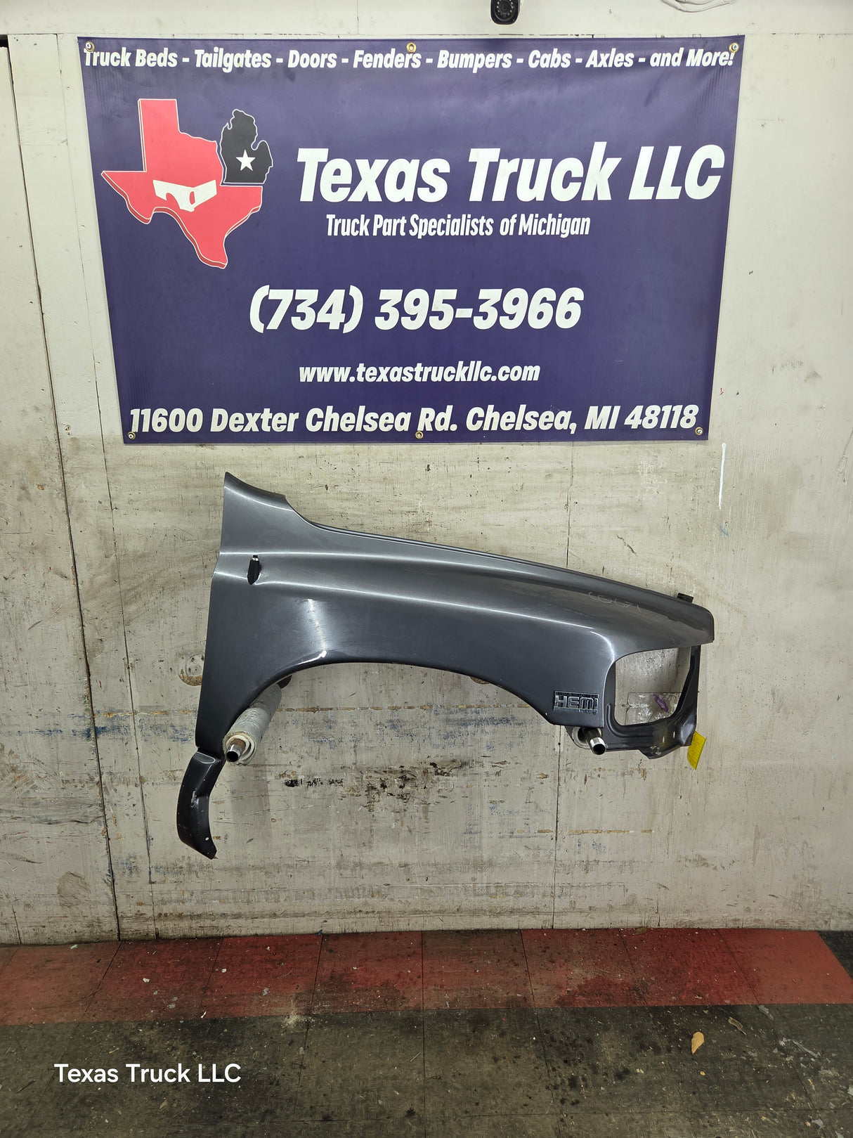 2003-2005 Dodge Ram 3rd Gen 1500 2500 3500 RH Passenger Side Fender