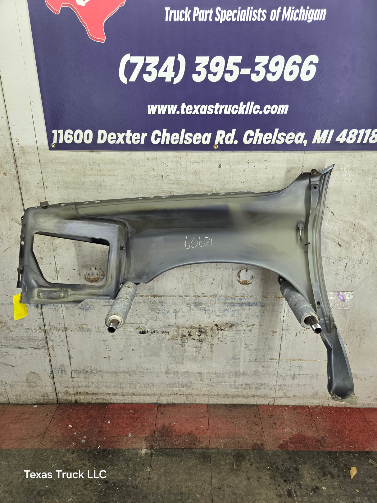 2003-2005 Dodge Ram 3rd Gen 1500 2500 3500 RH Passenger Side Fender