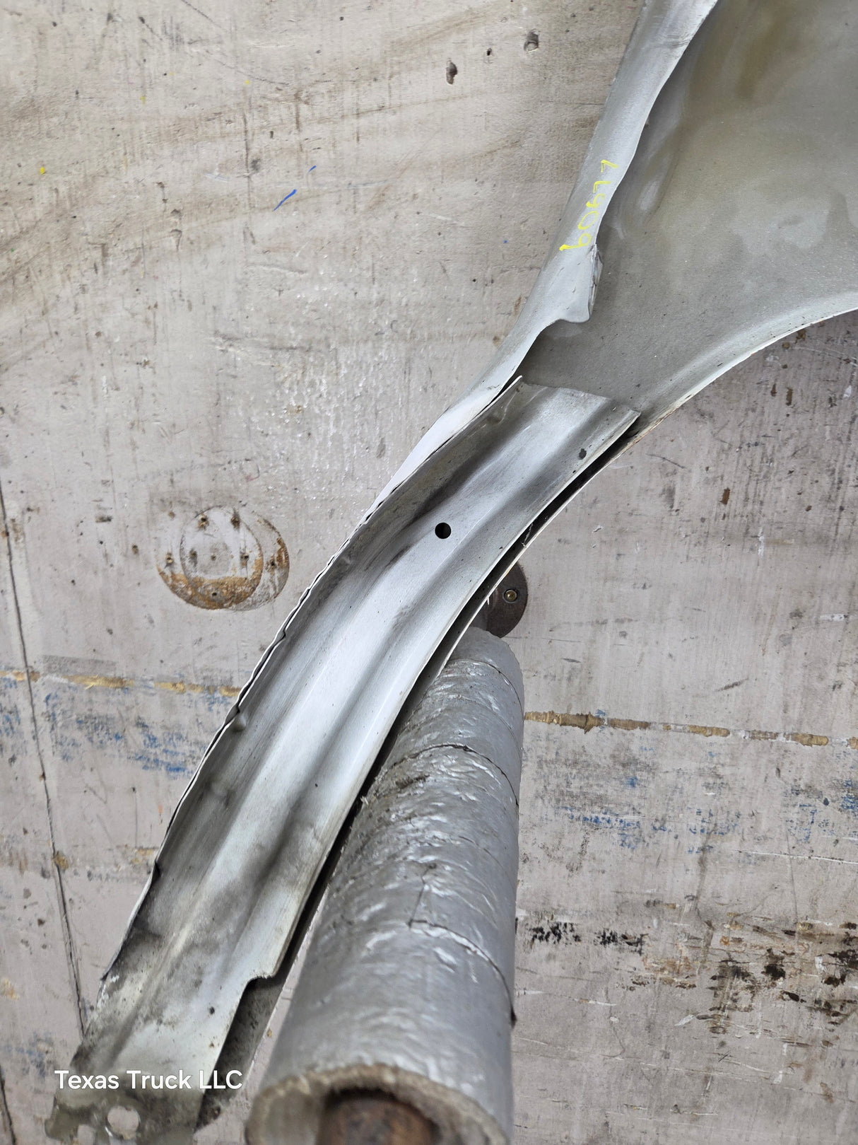 1999-2007 Ford Super Duty LH Driver Side Front Fender E150 E250 E350 E450 E550 Econoline