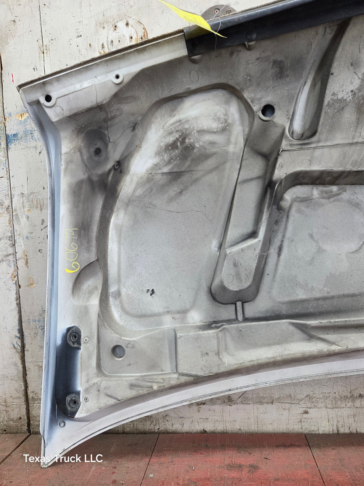 2003-2007 Ford E-Series Hood E150 E250 E350 E450