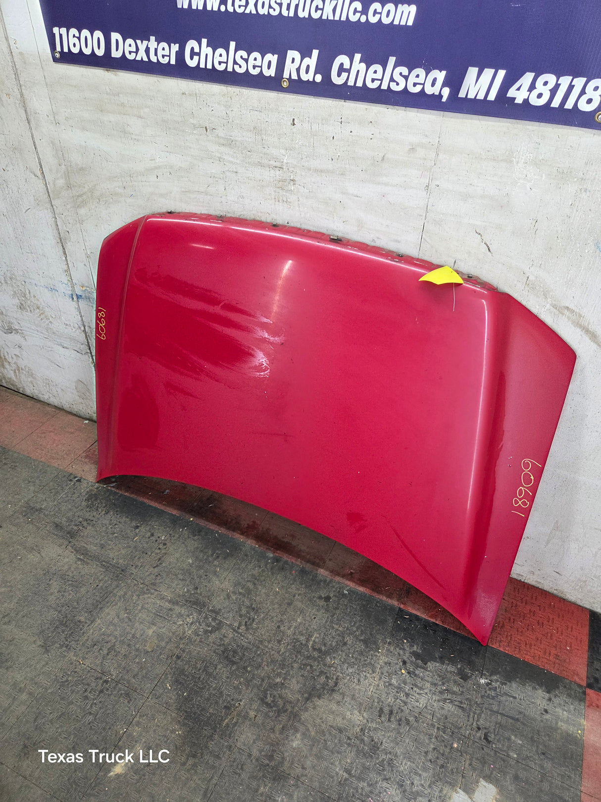2004-2008 Ford F150 Hood