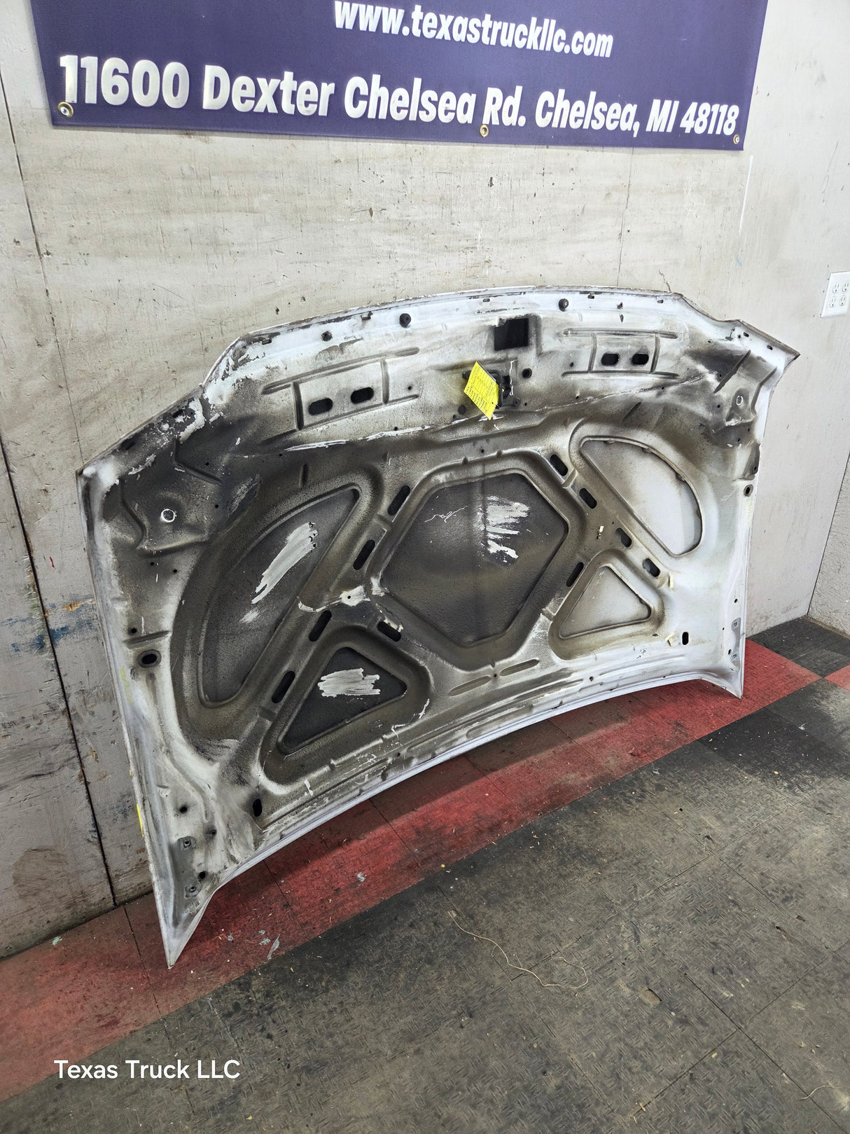 1999-2007 Ford Super Duty Hood F250 F350 F450 F550