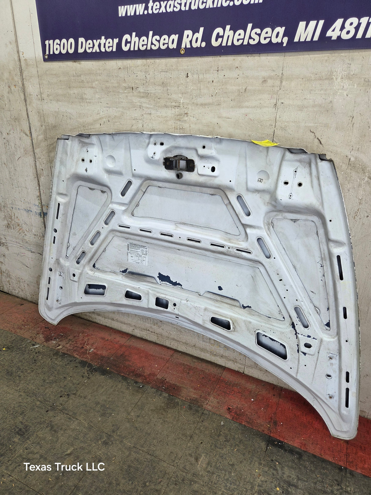 2003-2008 Dodge Ram 3rd Gen 1500 2500 3500 Hood