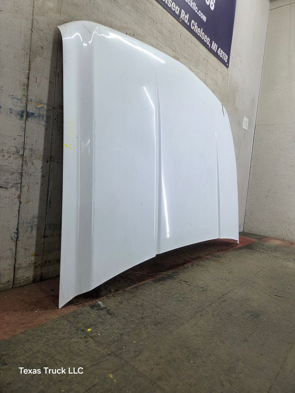 2007-2013 Chevrolet Silverado 1500 2500 Hood