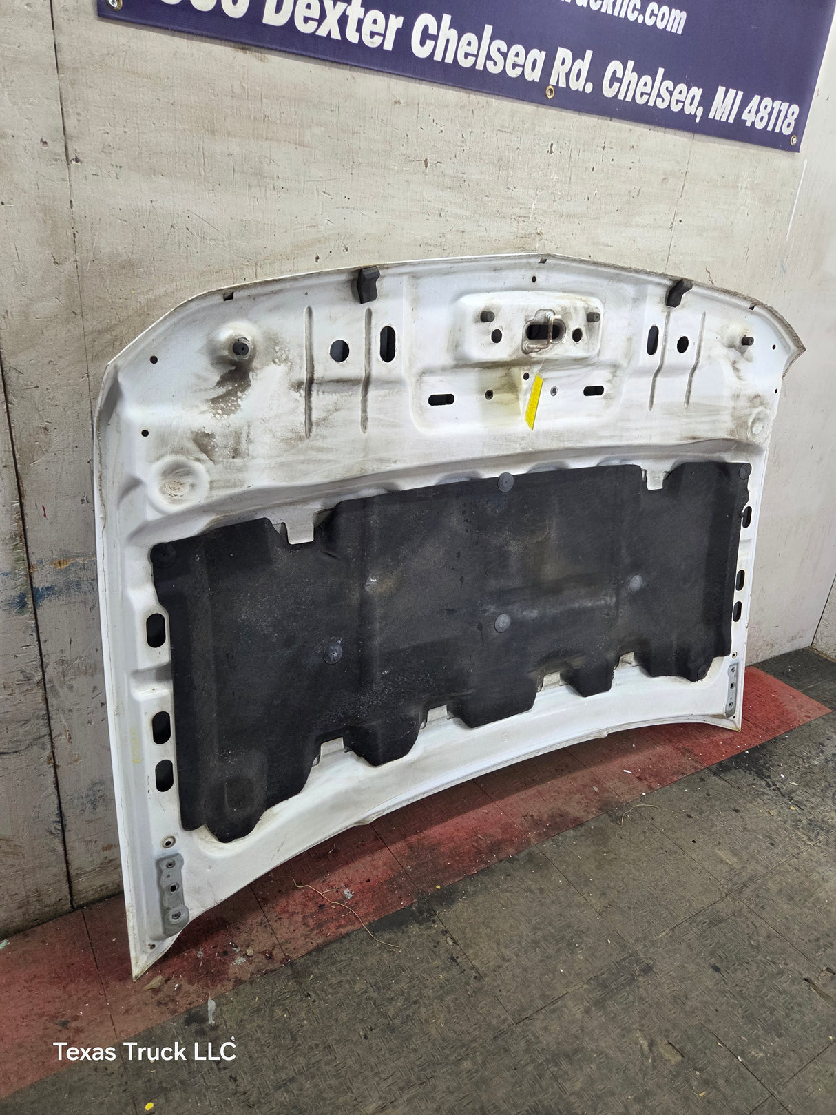 2007-2013 Chevrolet Silverado 1500 2500 Hood