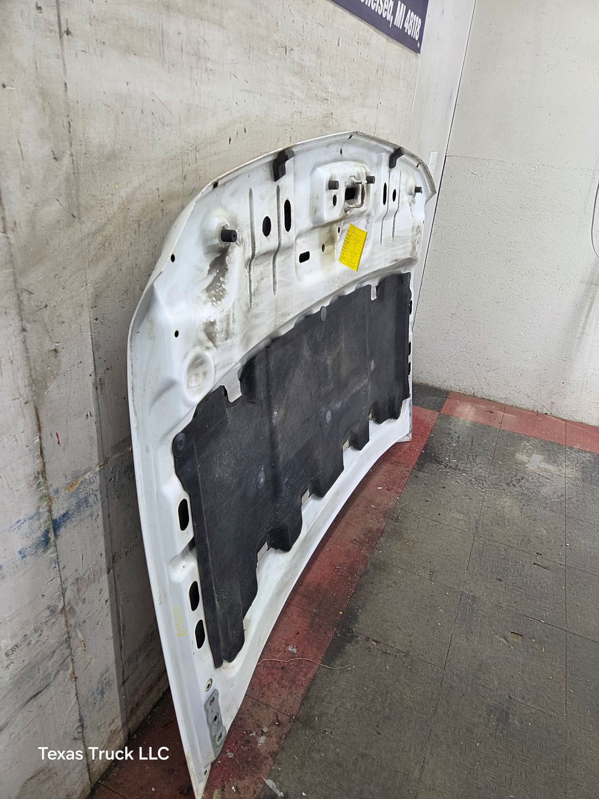 2007-2013 Chevrolet Silverado 1500 2500 Hood