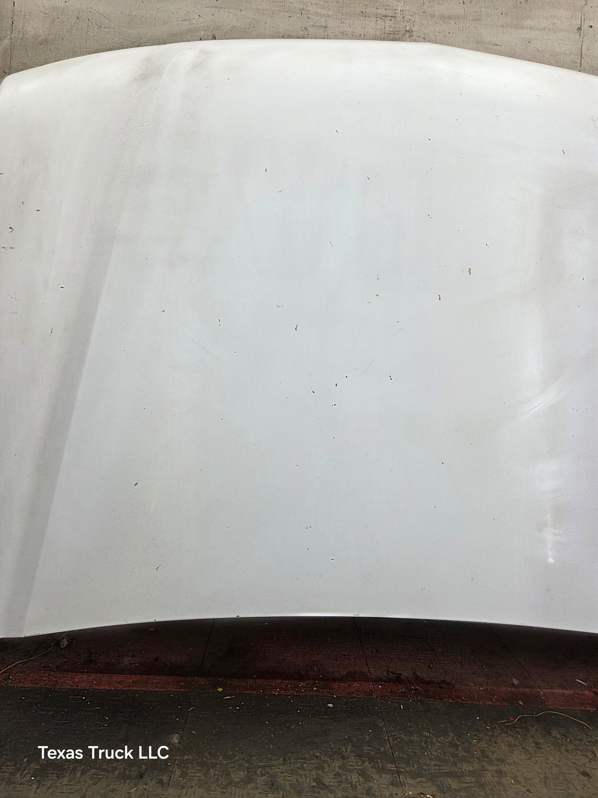 2003-2006 Chevrolet Silverado 1500 2500 'Cateye' Hood "Standard Line" - Summit White