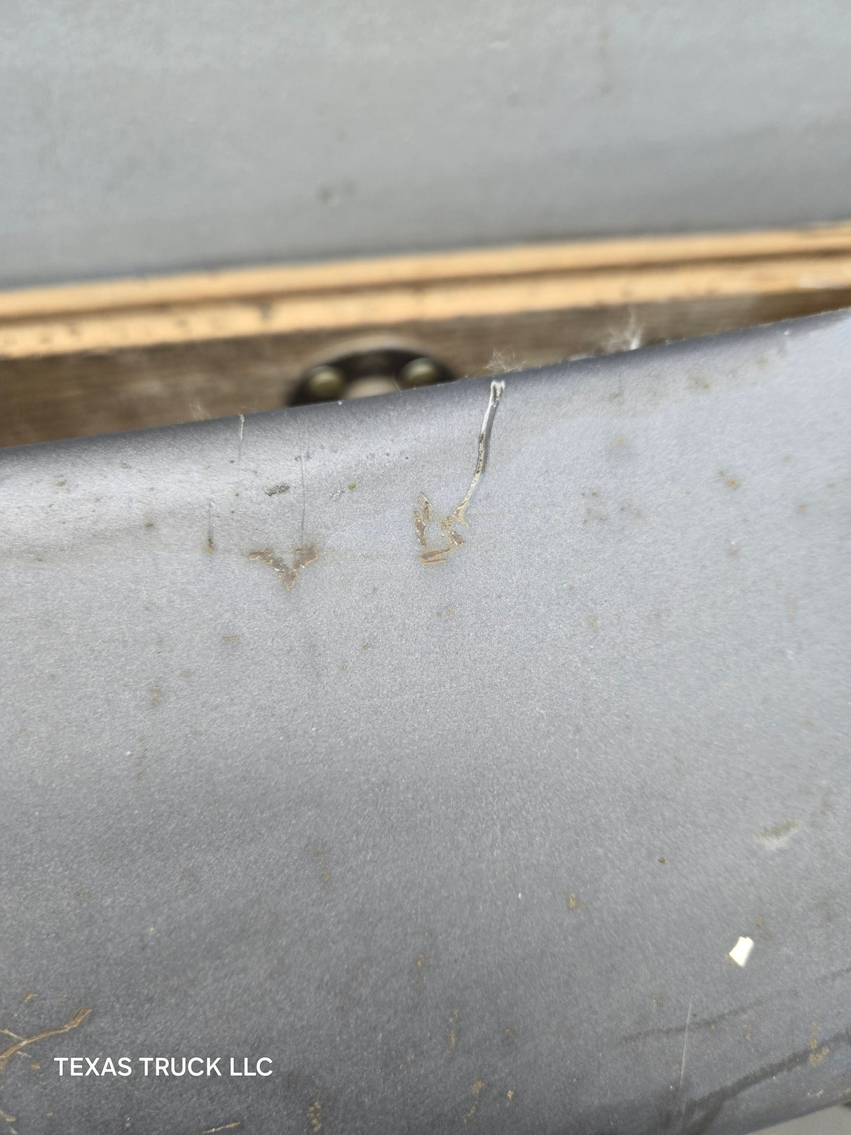 1992–2007 Ford Econoline E-150 E-250 E-350 E-450 E-550 Front Bumper