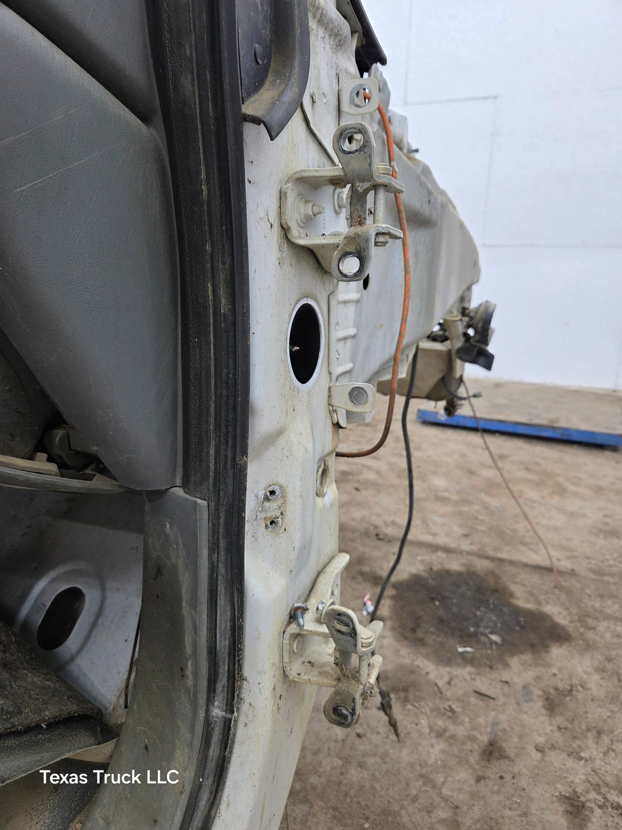 2005-2007 Ford Super Duty F250 F350 F450 F550 XLT 4 Door Crew Cab