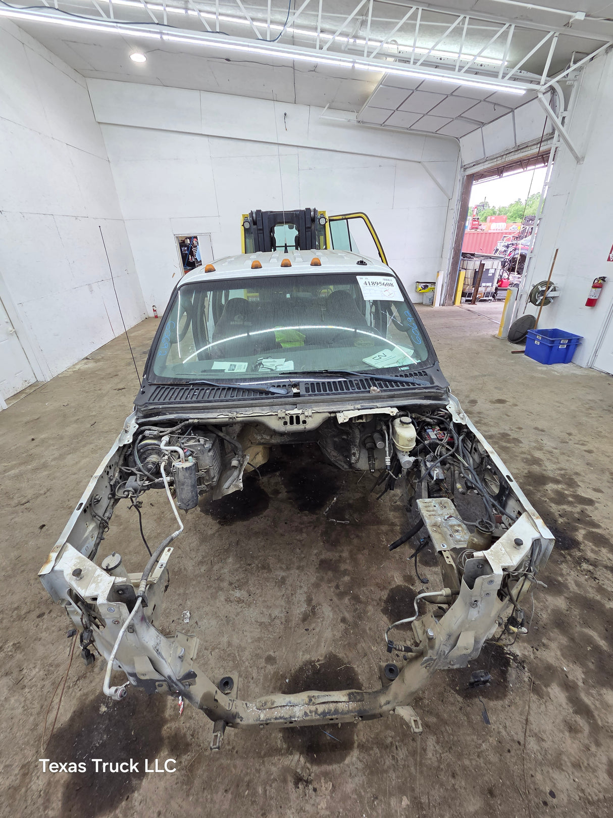 2005-2007 Ford Super Duty F250 F350 F450 F550 XLT 4 Door Crew Cab