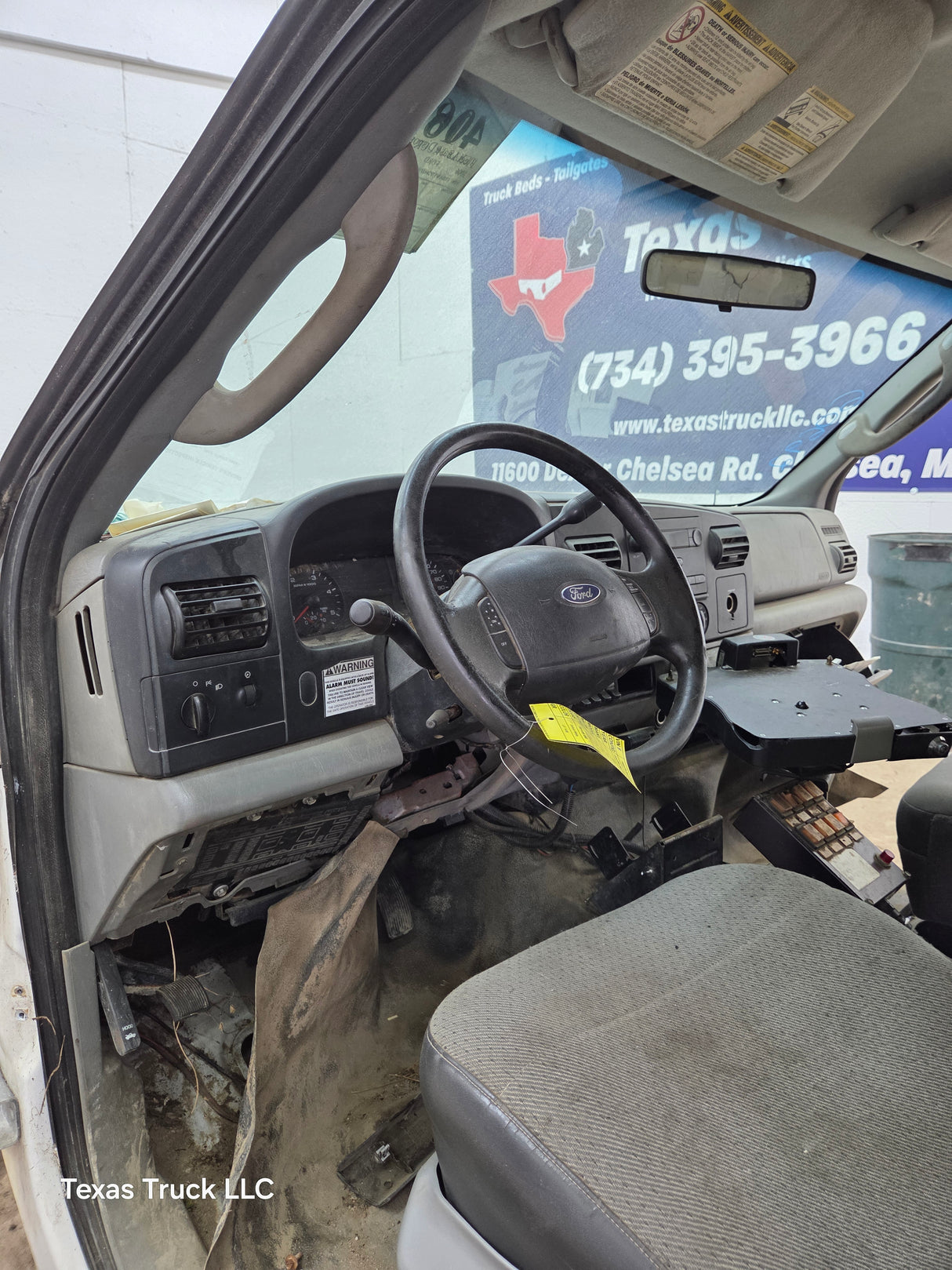 2005-2007 Ford Super Duty F250 F350 F450 F550 XLT 4 Door Crew Cab