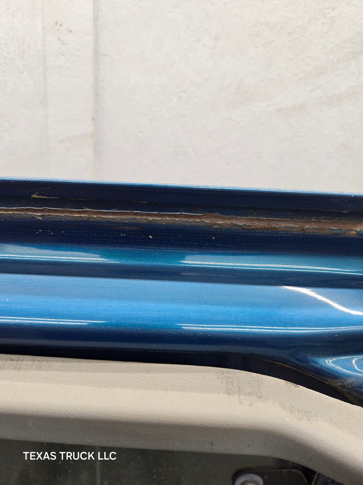 1999-2007 Ford Super Duty F250 F350 F450 F550 LH Extended Cab Driver Side Rear Door