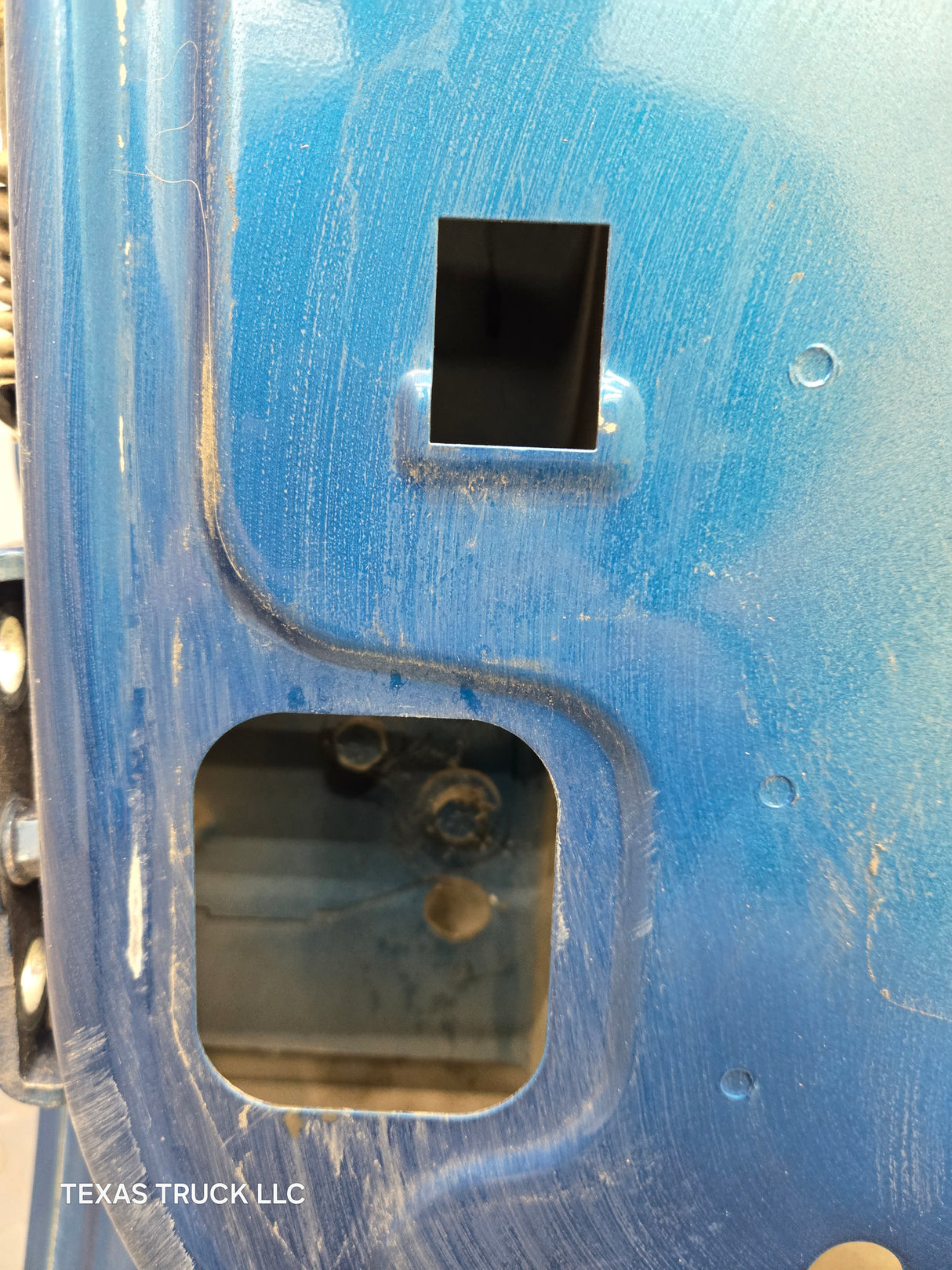 1999-2007 Ford Super Duty F250 F350 F450 F550 LH Extended Cab Driver Side Rear Door