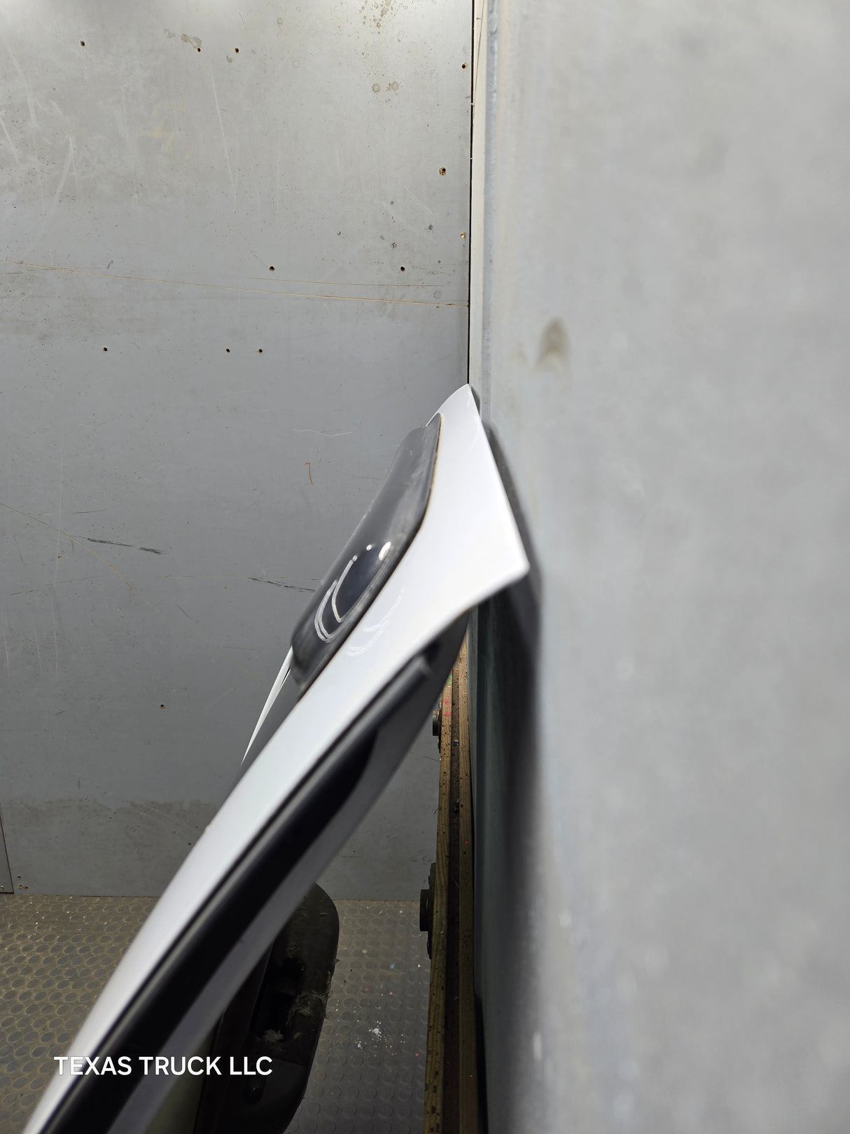 1999-2011 Ford Super Duty RH Passenger Side Rear Crew Cab Door F250 F350 F450 F550