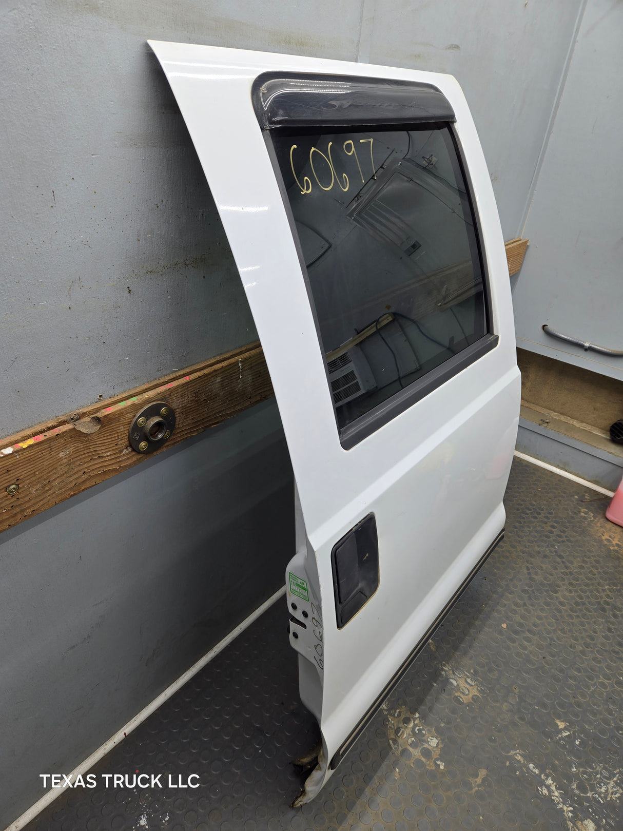 1999-2011 Ford Super Duty RH Passenger Side Rear Crew Cab Door F250 F350 F450 F550
