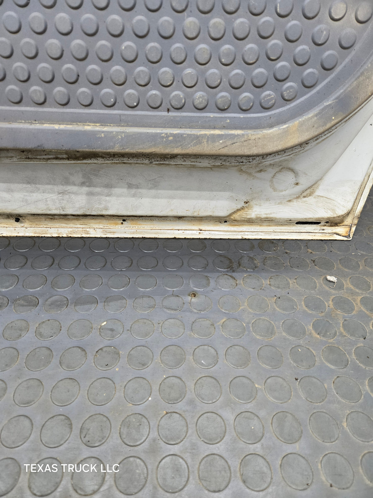 1999-2011 Ford Super Duty LH Driver Side Front Door F250 F350 F450 F550