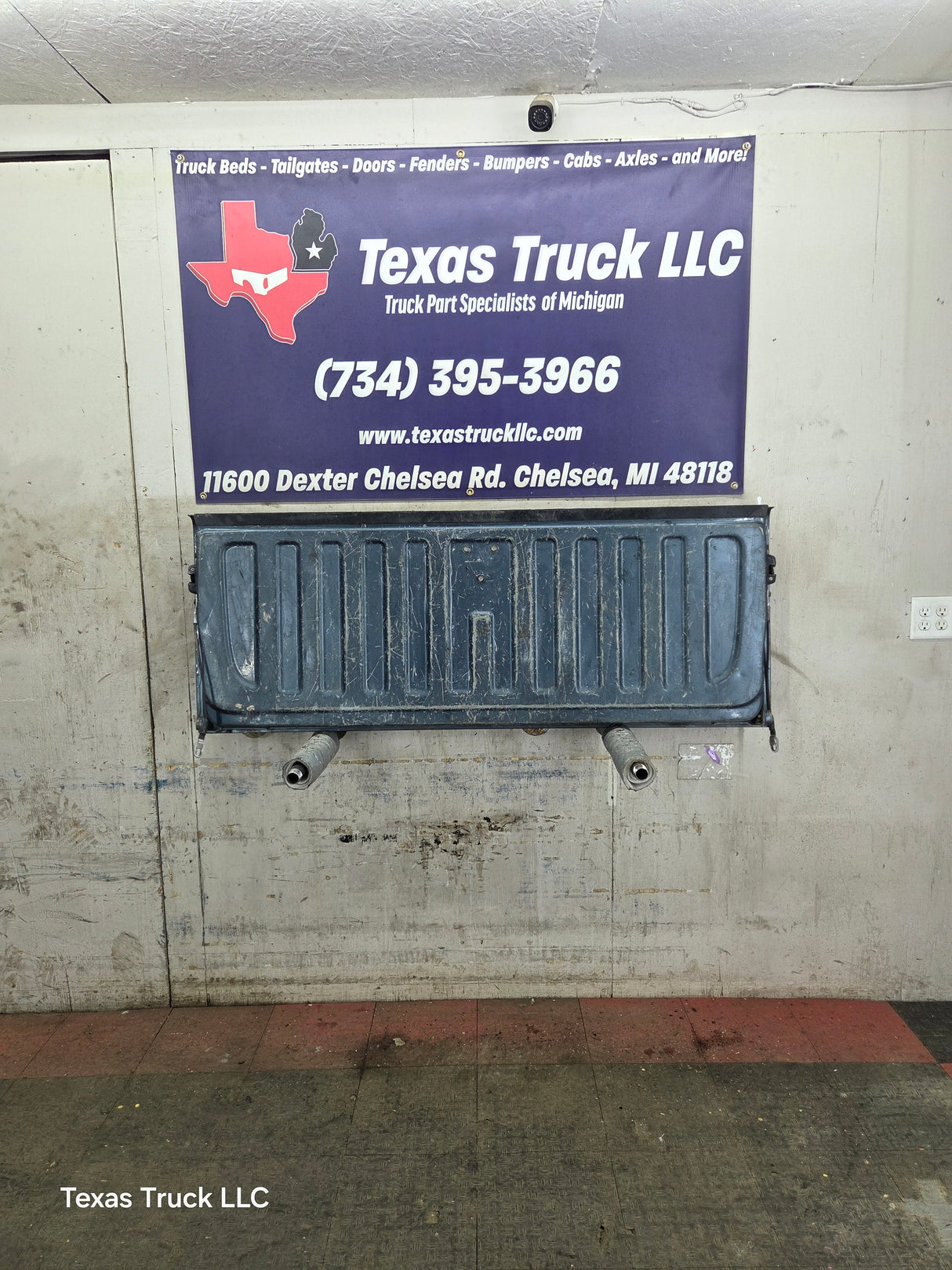 2007-2013 Chevrolet Silverado / GMC Sierra 1500 2500 3500 HD Tailgate