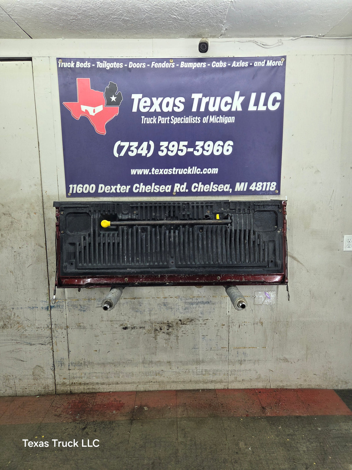2008-2016 Ford Super Duty Platinum Tailgate With Step F250 F350 F450 F550