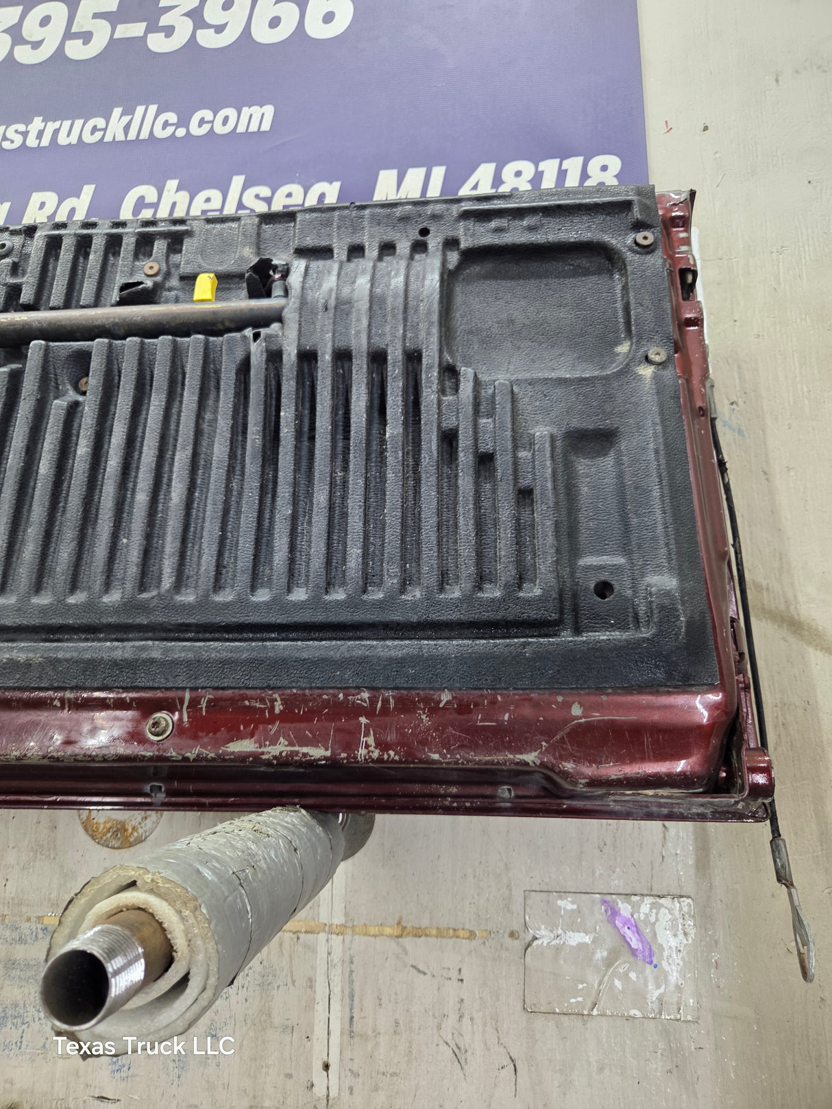 2008-2016 Ford Super Duty Platinum Tailgate With Step F250 F350 F450 F550