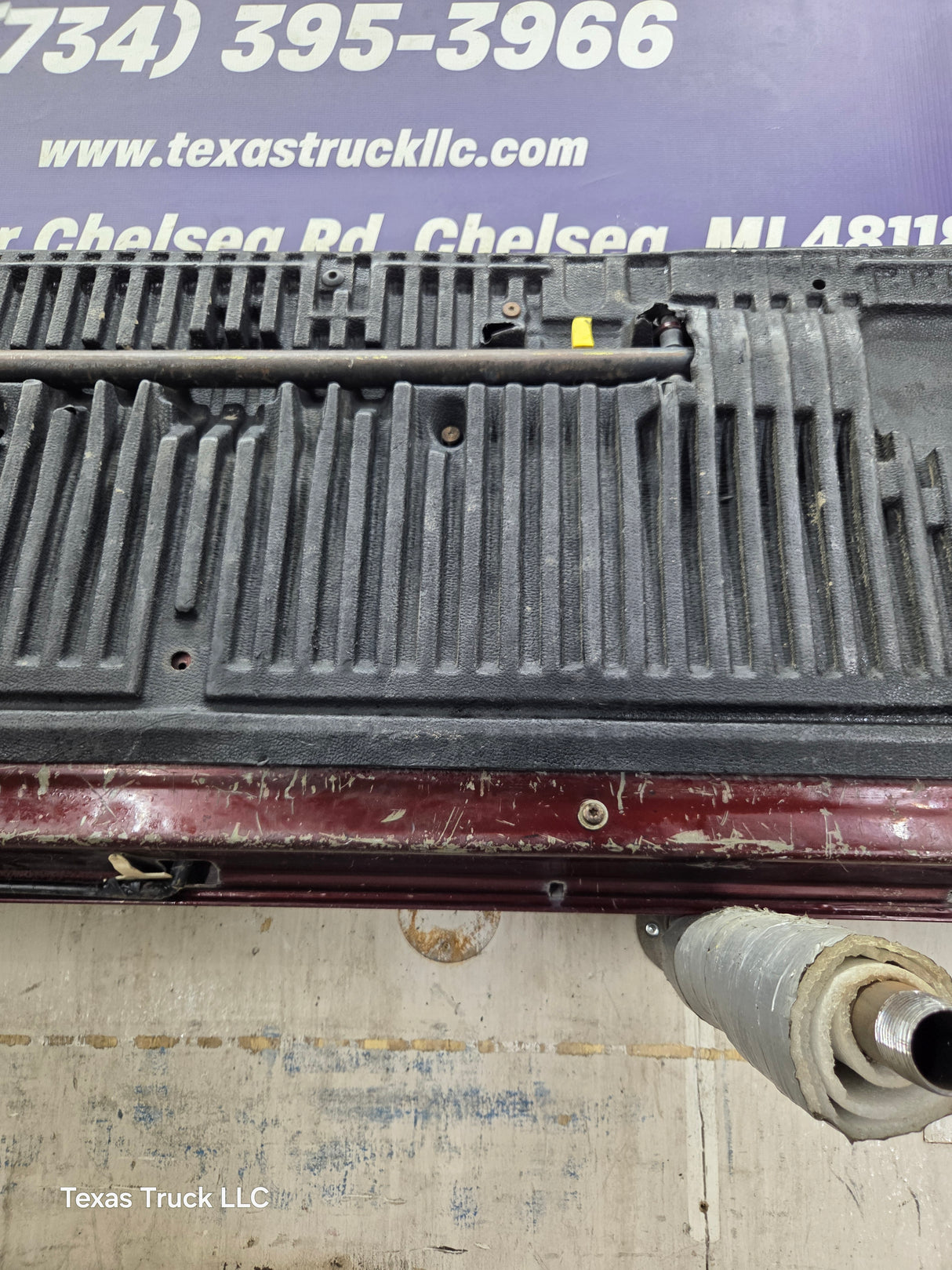 2008-2016 Ford Super Duty Platinum Tailgate With Step F250 F350 F450 F550