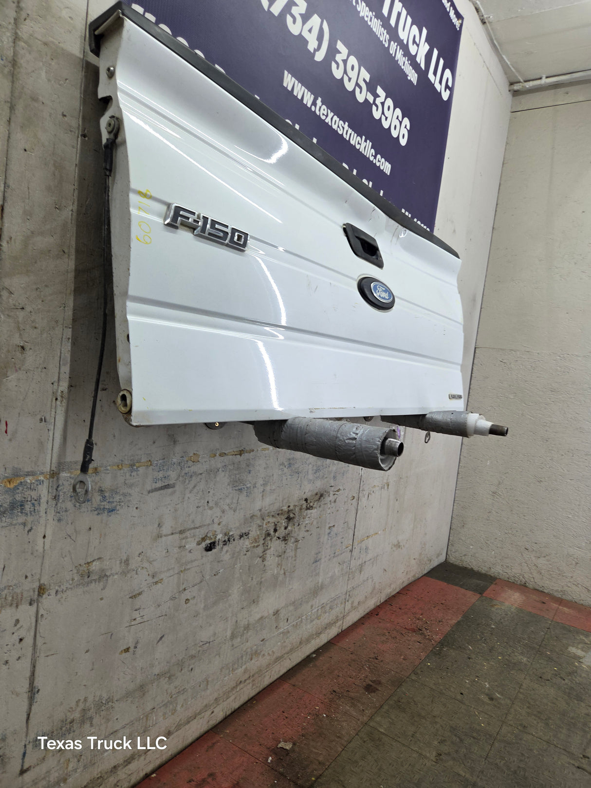 2009-2014 Ford F150 Tailgate