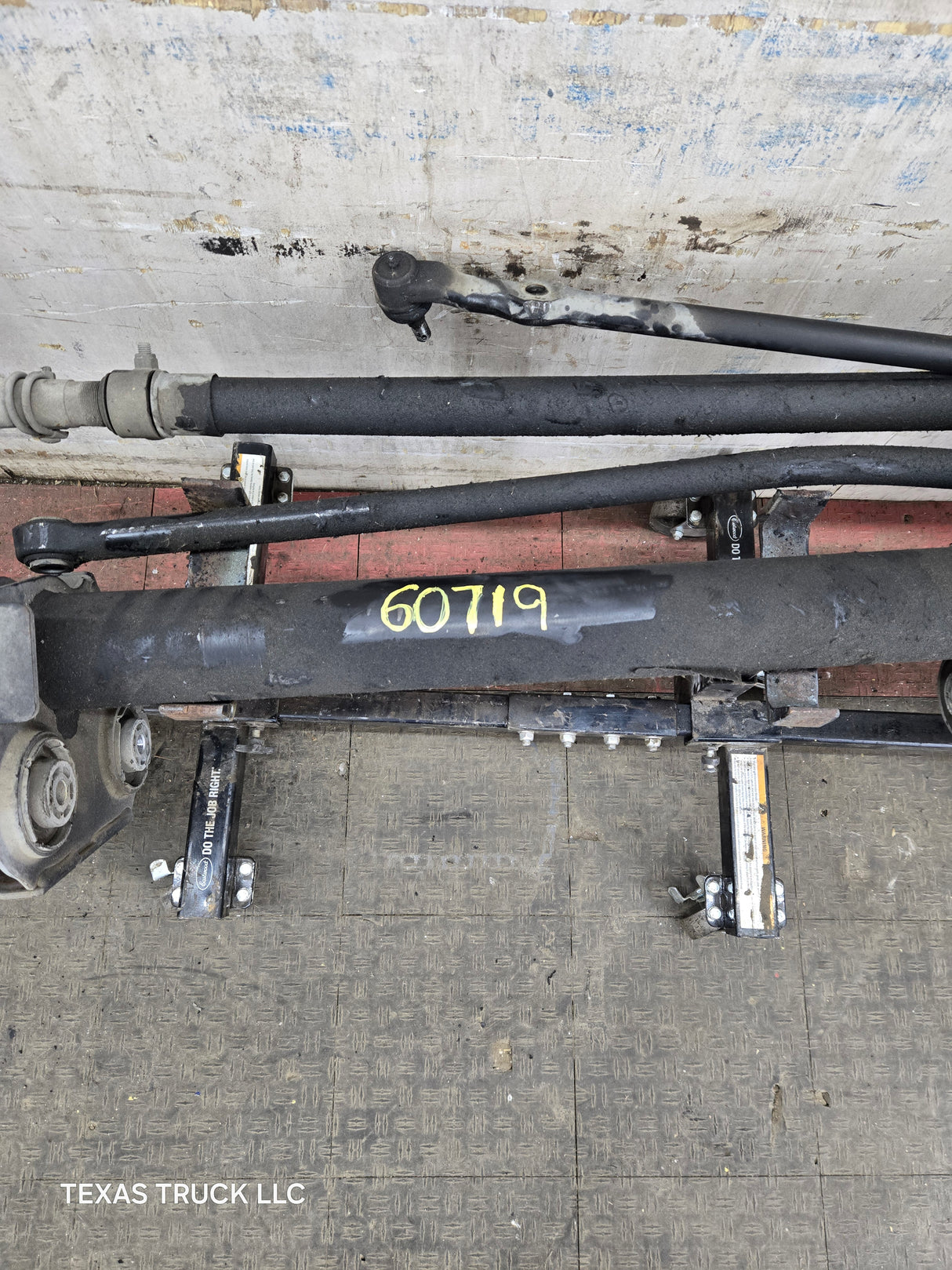 2005-2016 Ford Super Duty F450 F550 FRONT Axle 2wd