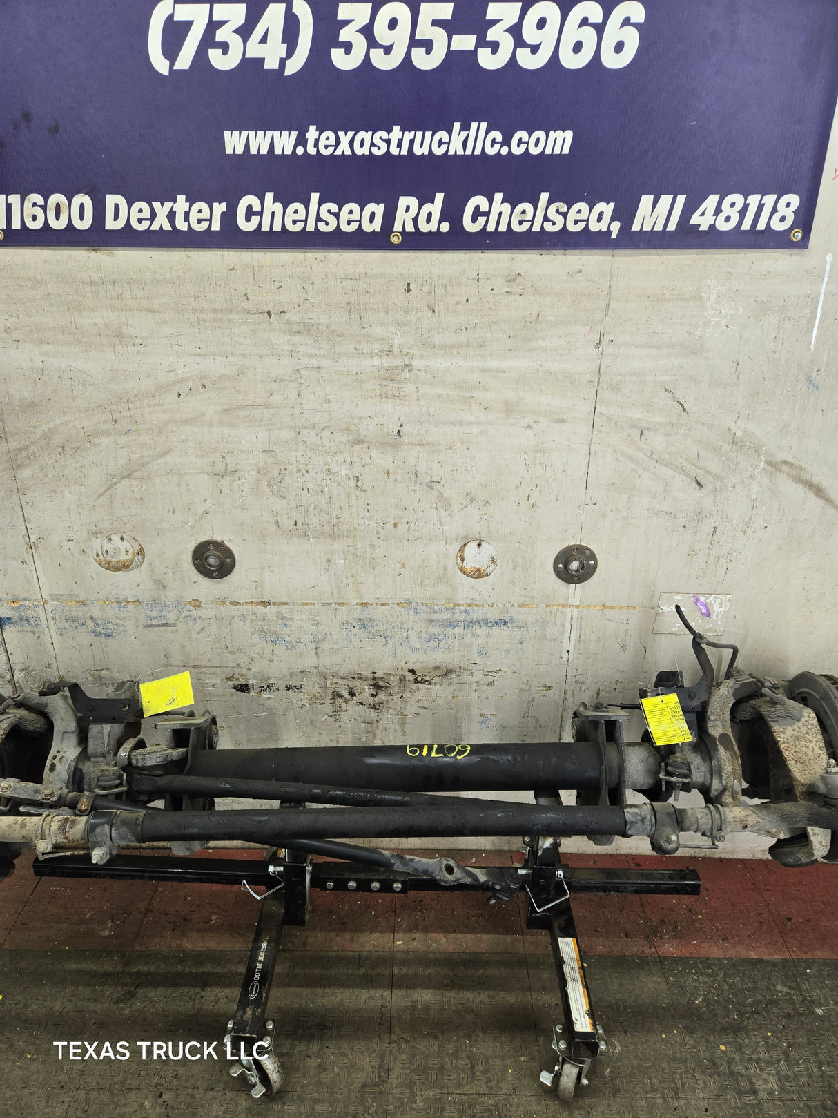 2005-2016 Ford Super Duty F450 F550 FRONT Axle 2wd