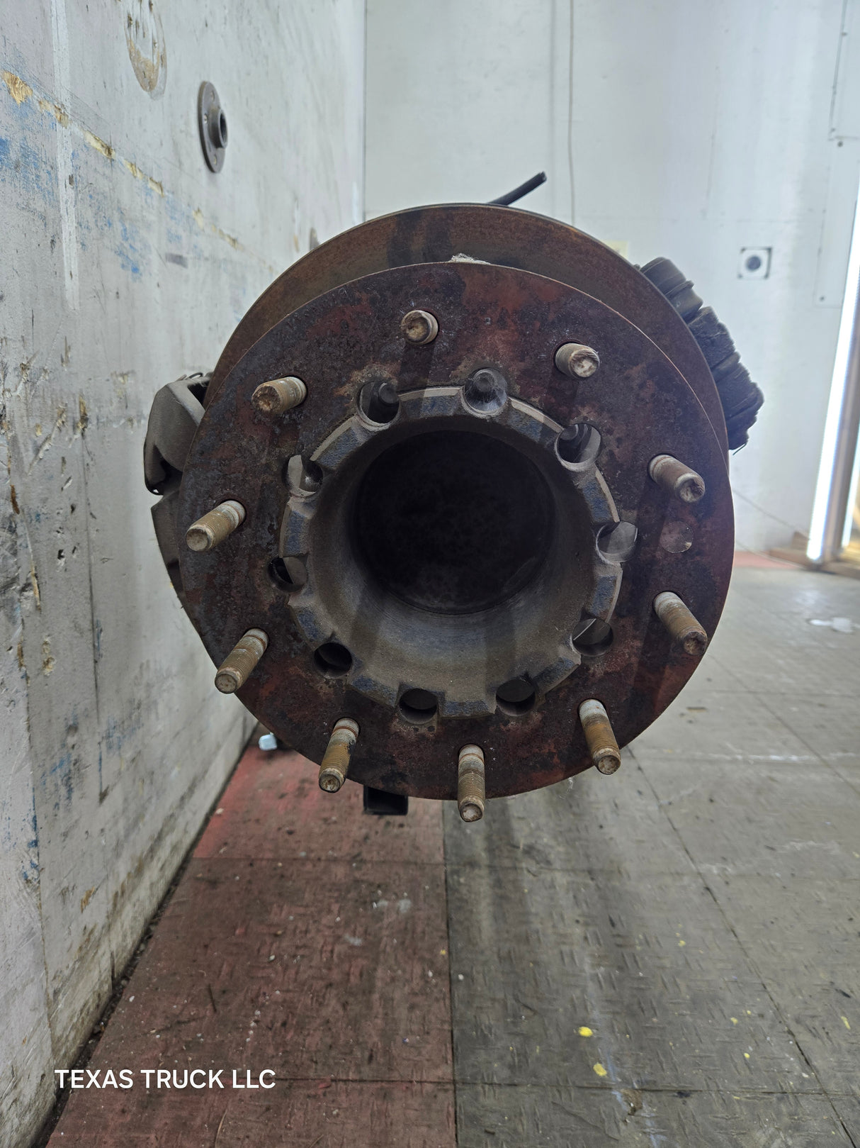 2005-2016 Ford Super Duty F450 F550 FRONT Axle 2wd