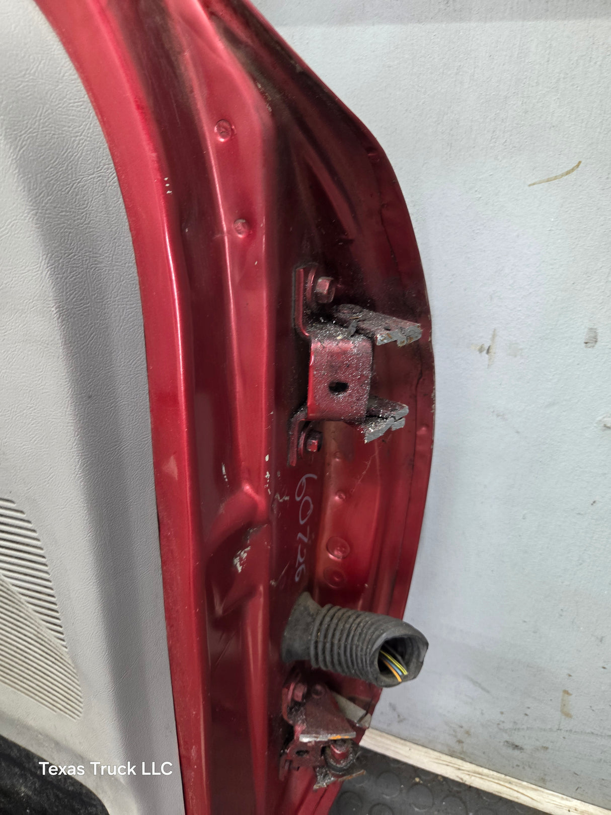 1993-2002 Ford Ranger Driver Side Front Left Hand Door