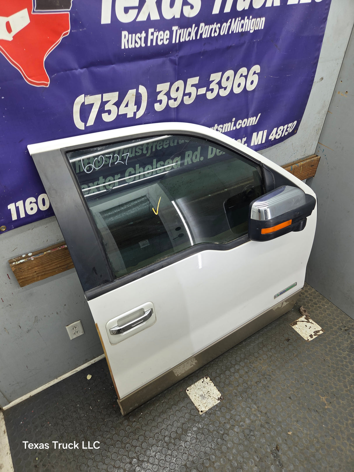 2004-2008 Ford F150 Extended/Regular Cab Passenger Side Front Door RH