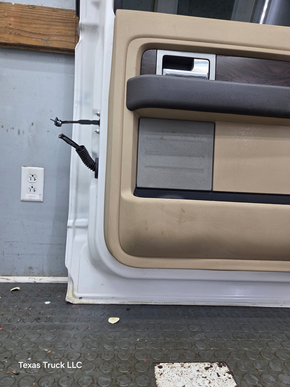 2004-2008 Ford F150 Rear Passenger Crew Cab Door