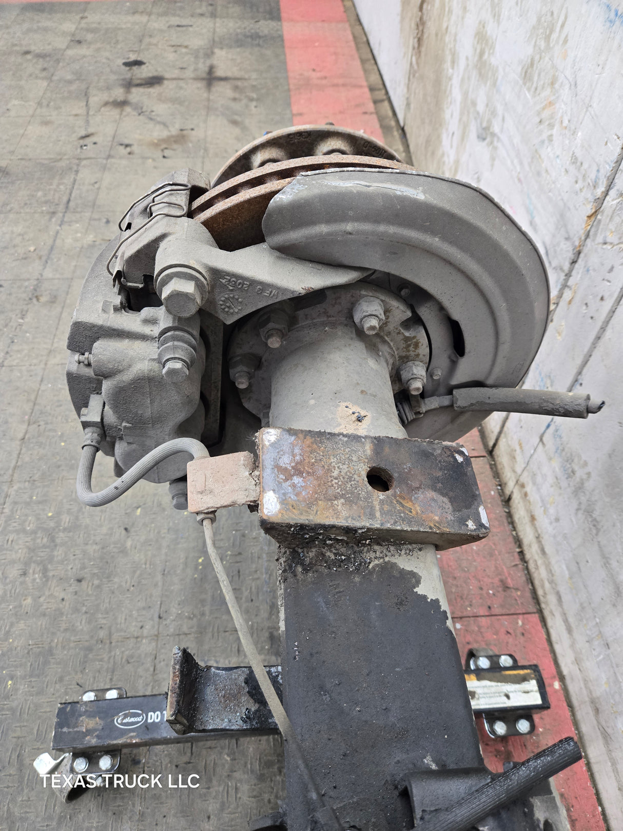 2005-2016 Ford F450 F550 Super Duty Rear Axle 4.30 Gear Ratio DRW