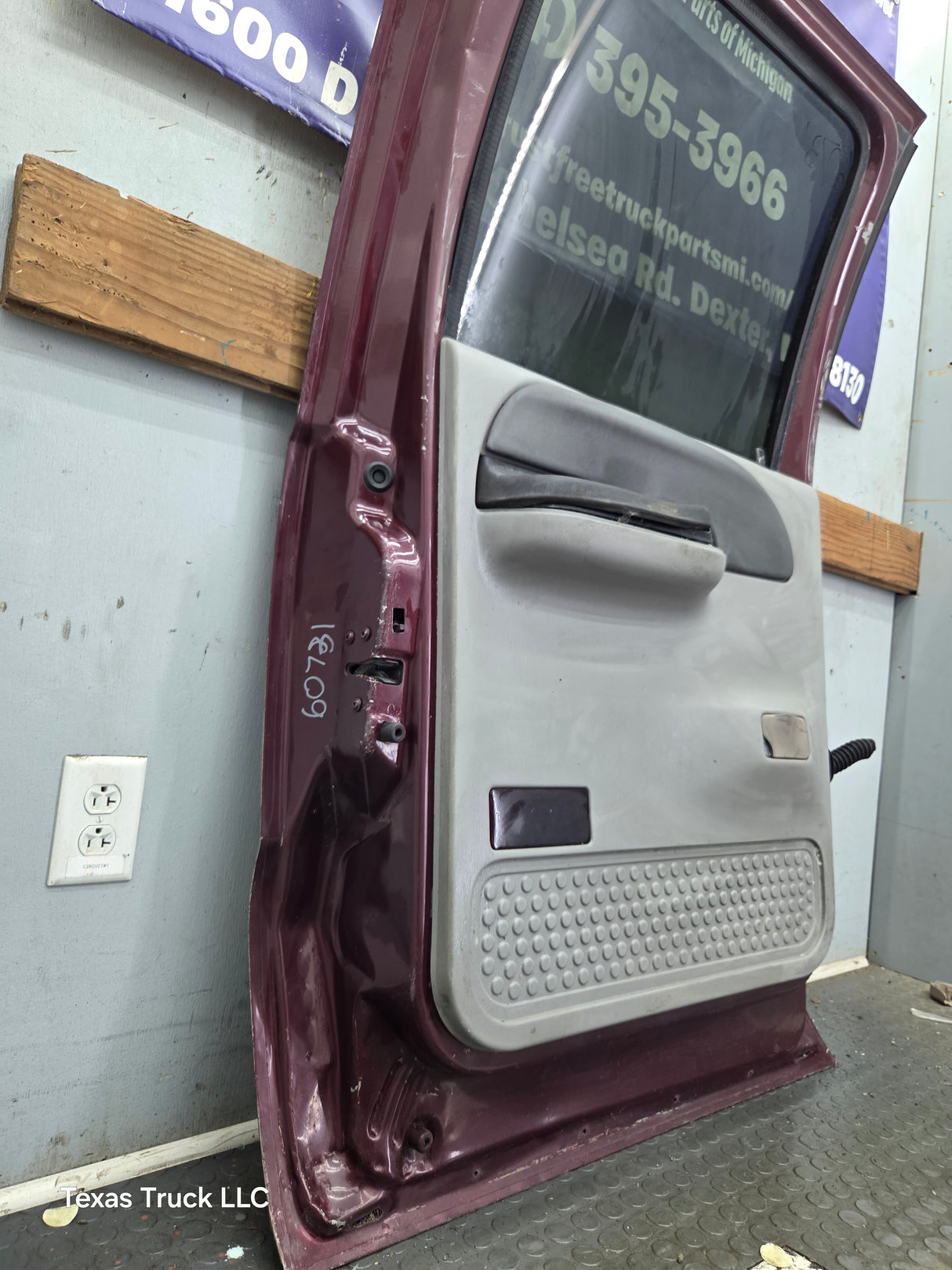 1999-2016 Ford Super Duty Driver Rear Door LH Crew Cab F250 F350 F450 F550