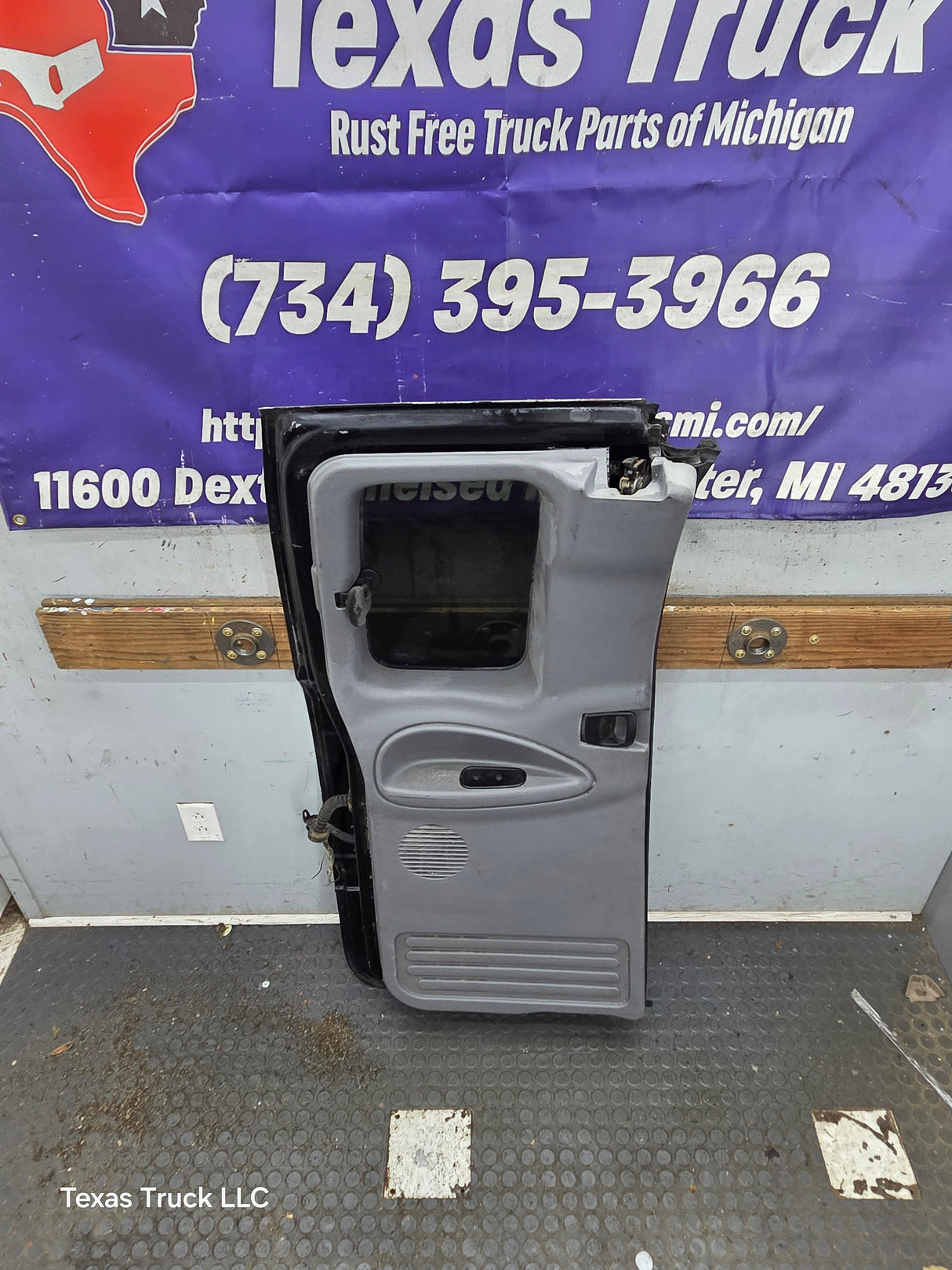 1994-2002 Dodge Ram 2nd Gen LH Driver Side Rear Extended Cab Door 1500 2500 3500