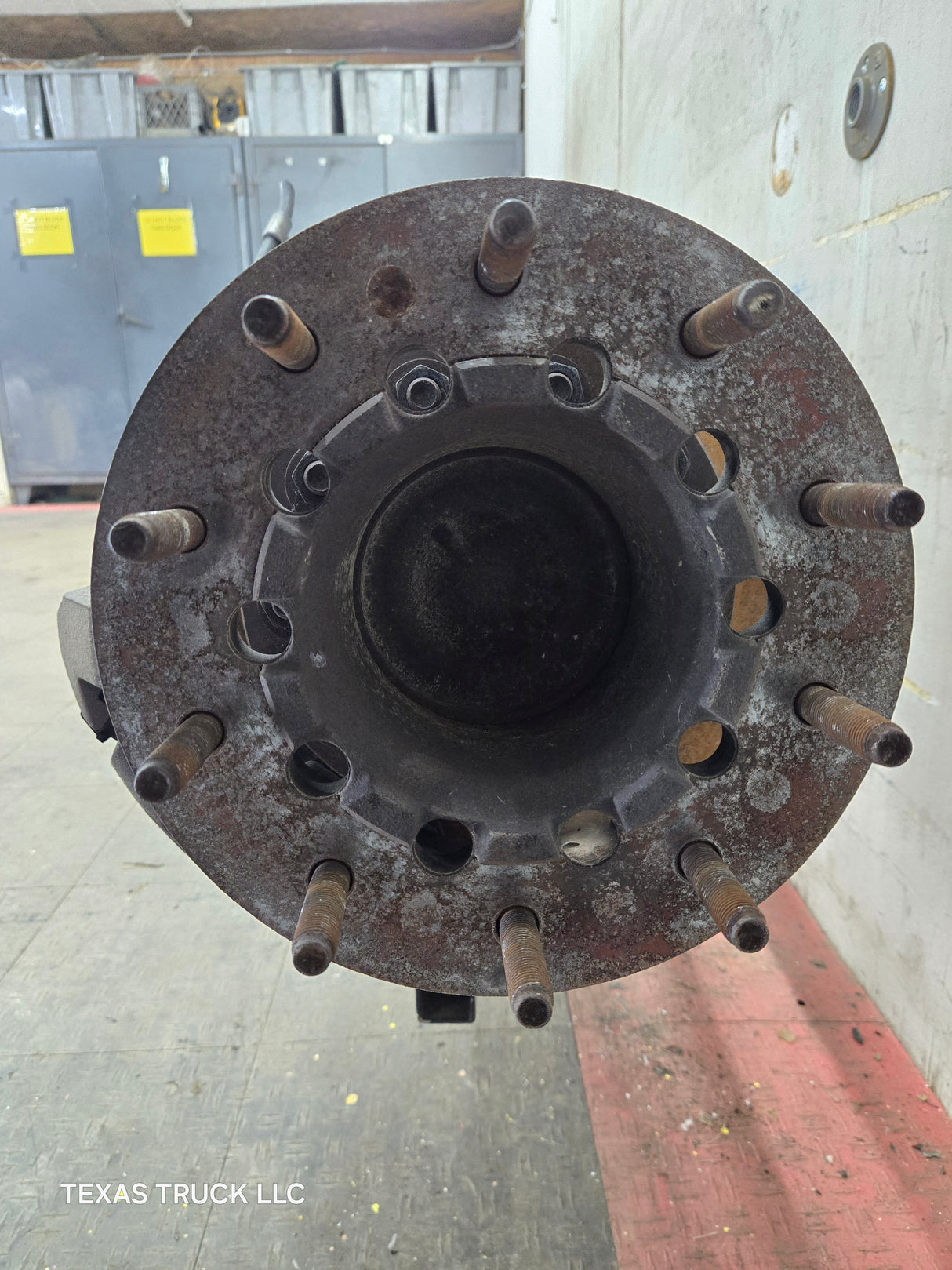 2005-2016 Ford Super Duty F450 F550 FRONT Axle 2wd