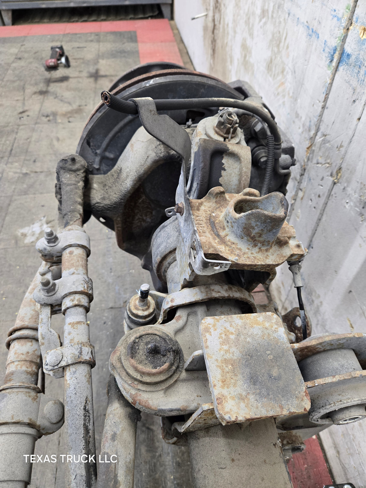 2005-2016 Ford Super Duty F450 F550 FRONT Axle 2wd