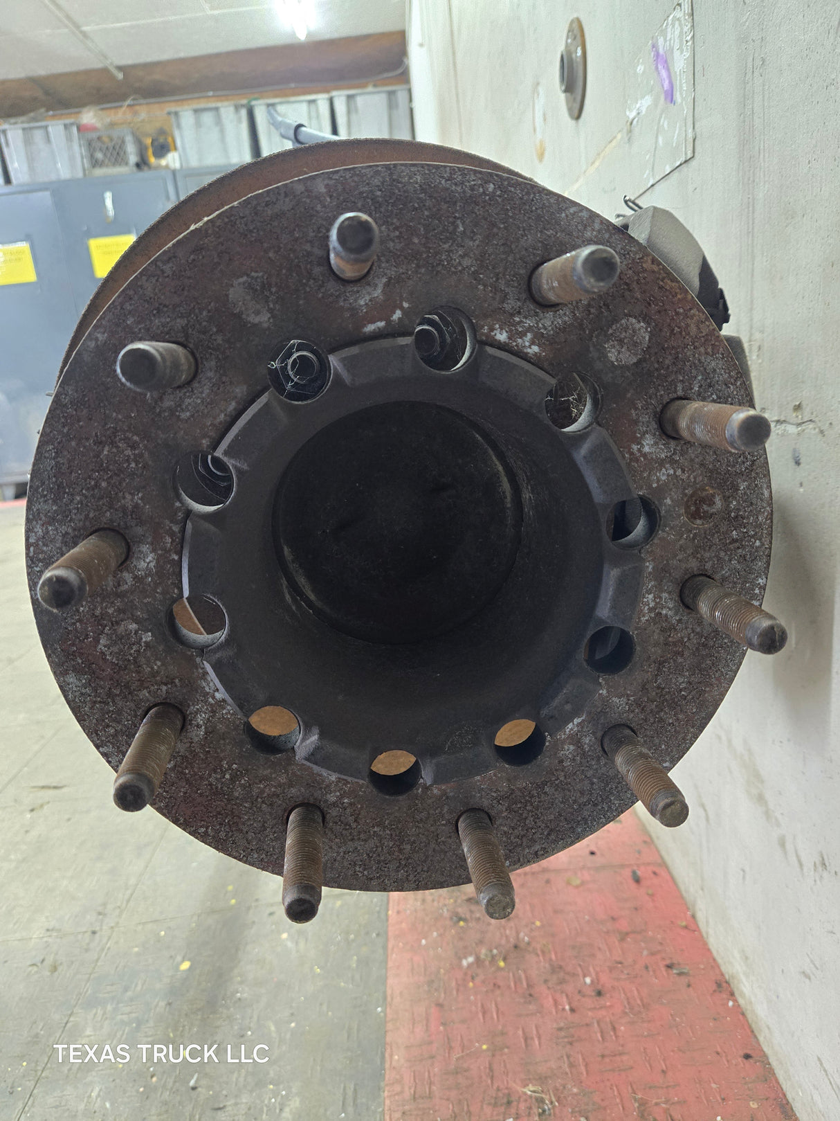 2005-2016 Ford Super Duty F450 F550 FRONT Axle 2wd