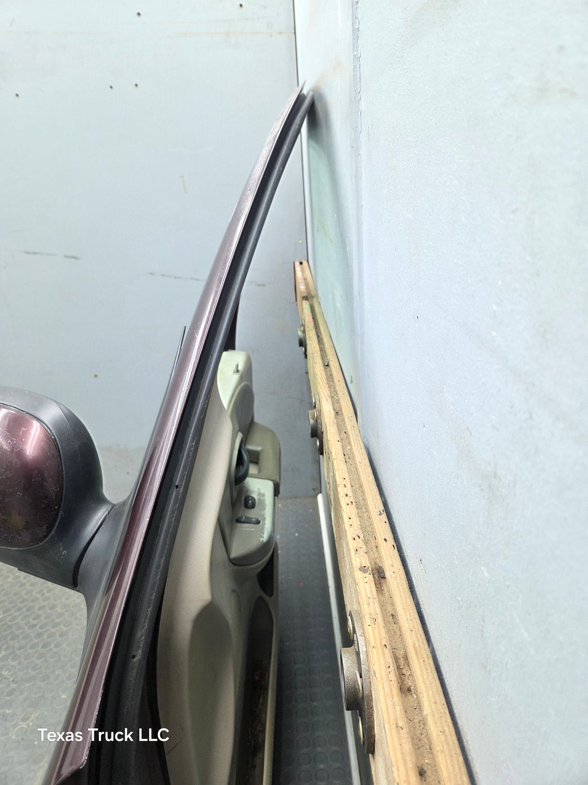 1997-2003 Ford F150 Passenger Side RH Front Door