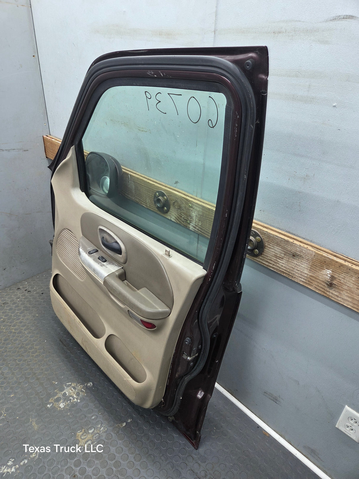 1997-2003 Ford F150 Passenger Side RH Front Door