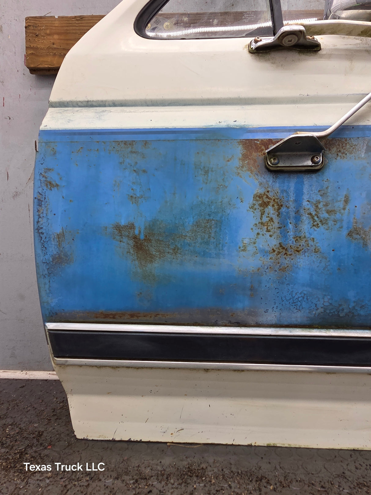 1973-1979 Ford F100 F150 F250 F350 LH Driver Side Front Door