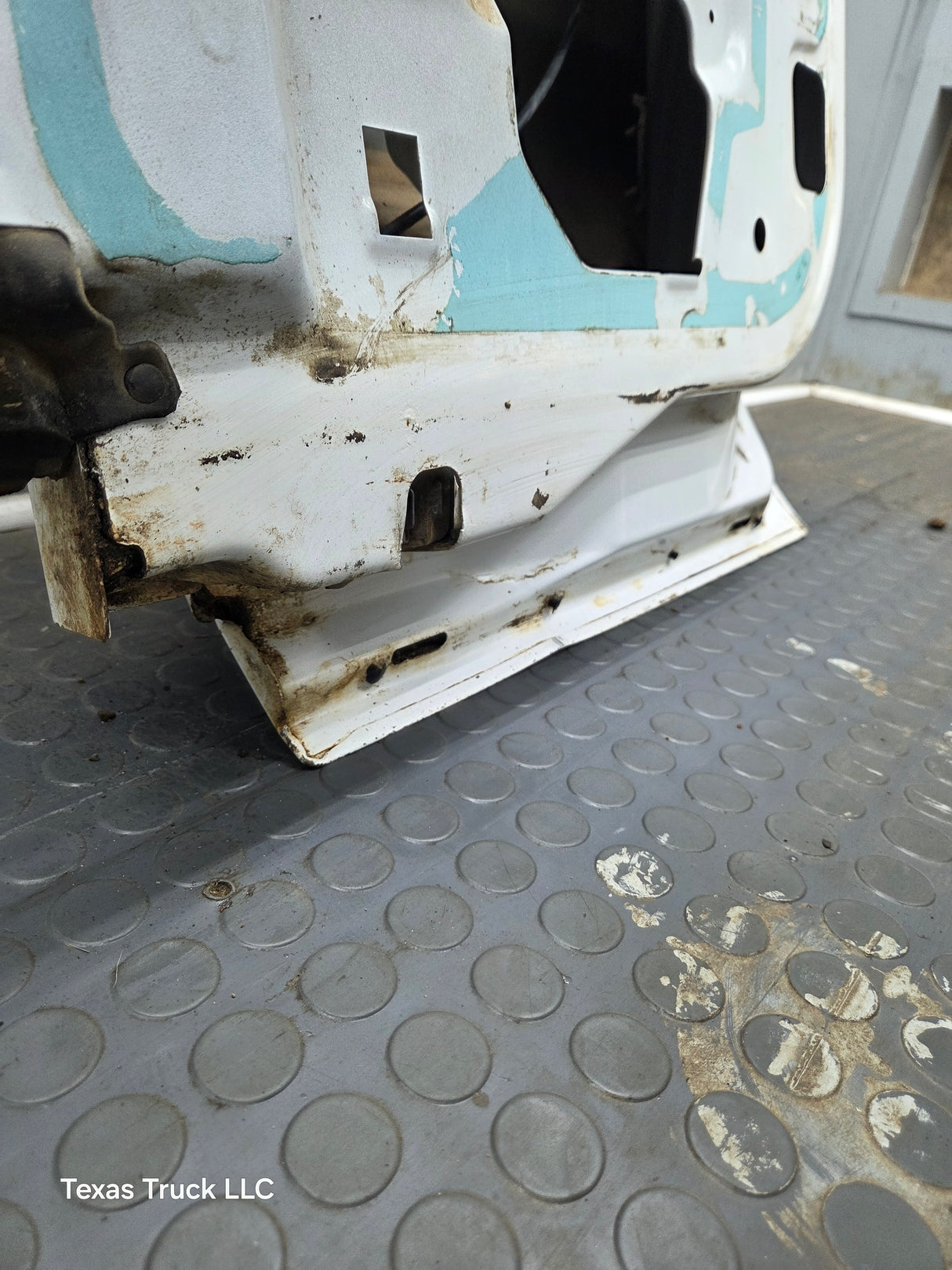 1999-2007 Ford Super Duty F250 F350 F450 F550 RH Extended Cab Passenger Rear Door