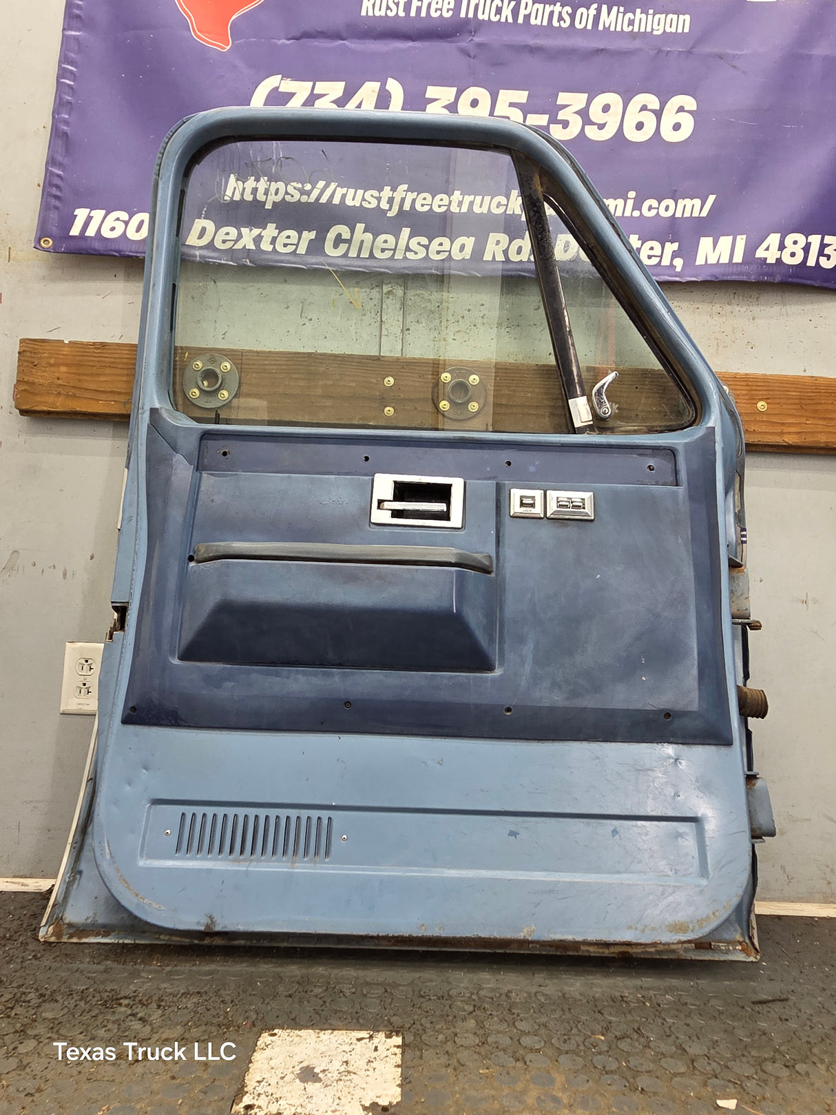1973-1987 Chevrolet / GMC Square Body Front Drivers Side LH Door K / C Series