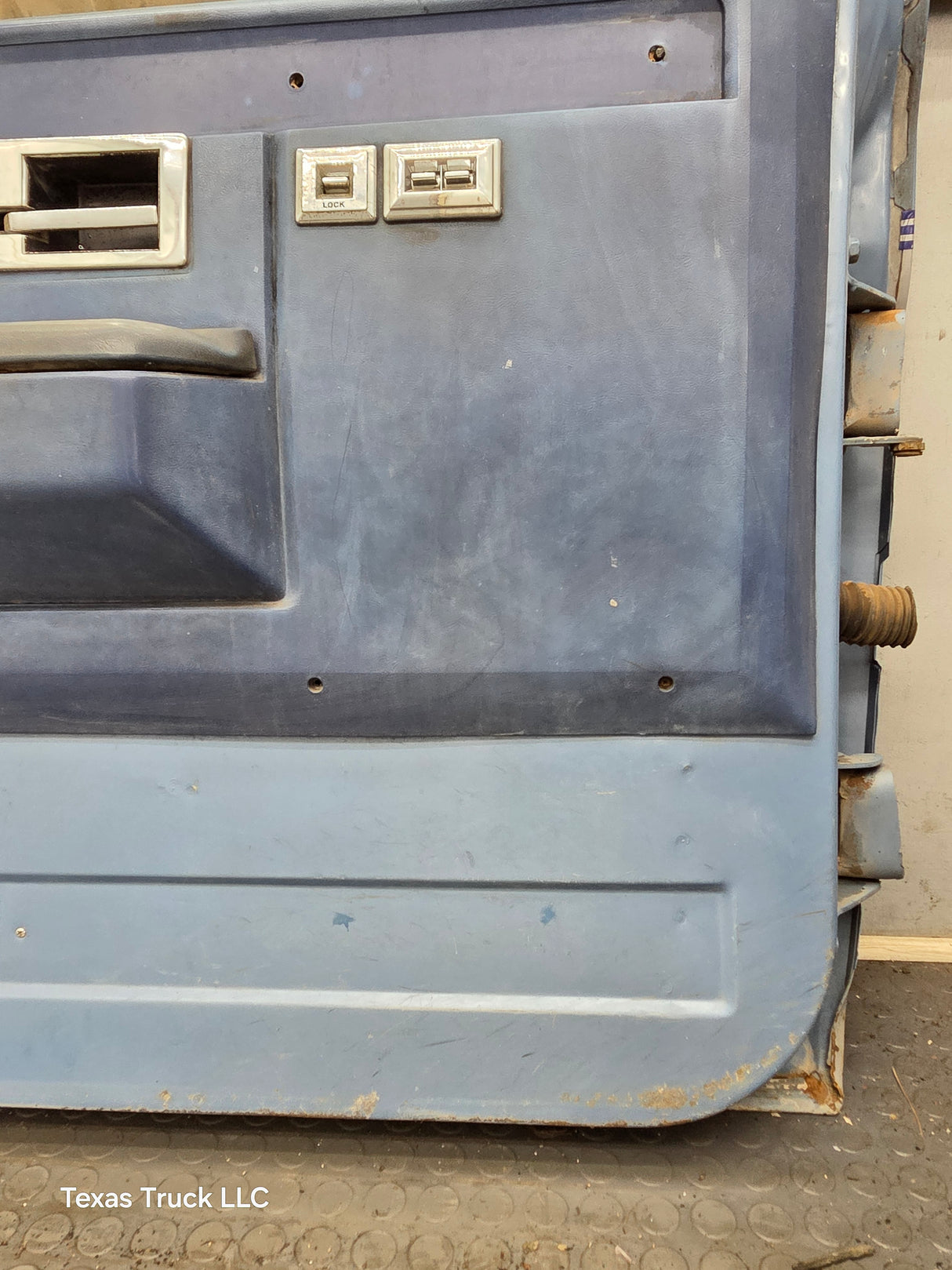 1973-1987 Chevrolet / GMC Square Body Front Drivers Side LH Door K / C Series