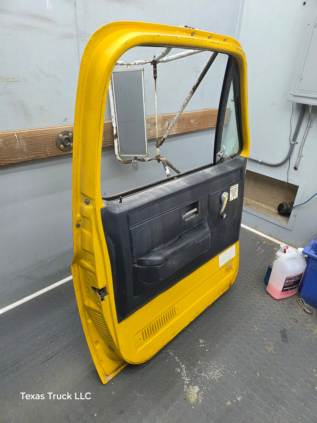 1973-1987 Chevrolet / GMC Square Body Front Drivers Side LH Door K / C Series