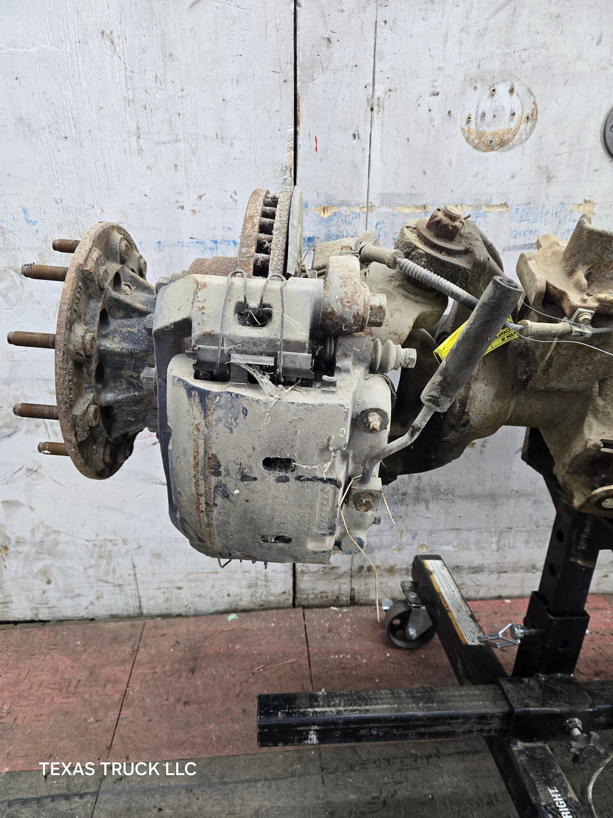 2005-2016 Ford F450 F550 Super Duty Front Axle 4.88 Gear Ratio DRW 10 Lug