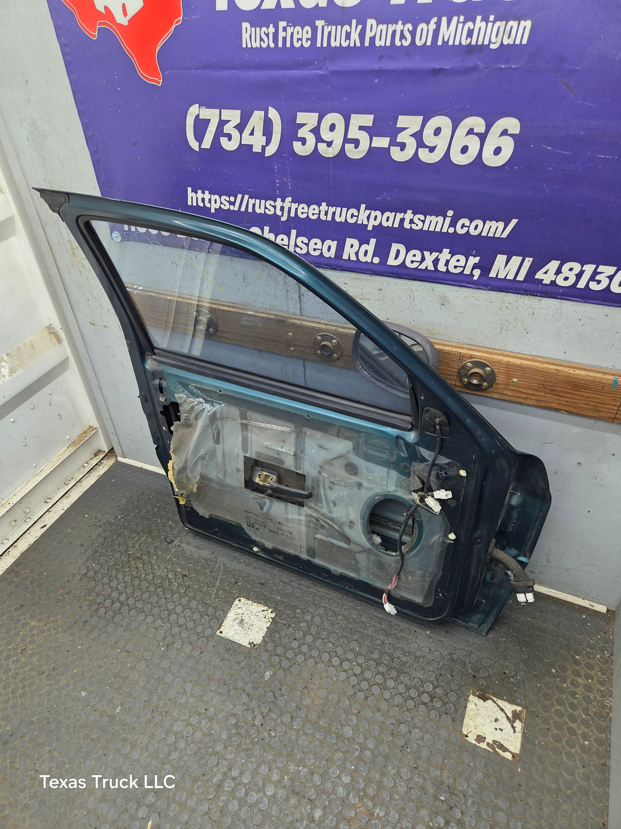 1994-2002 Dodge Ram 2nd Gen Quad Cab 4 Door Square Corner LH Driver Side Door