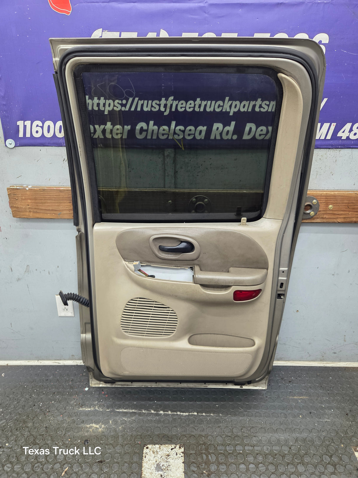 1997-2003 Ford F150 Passenger Side Rear Crew Cab Door Right Hand