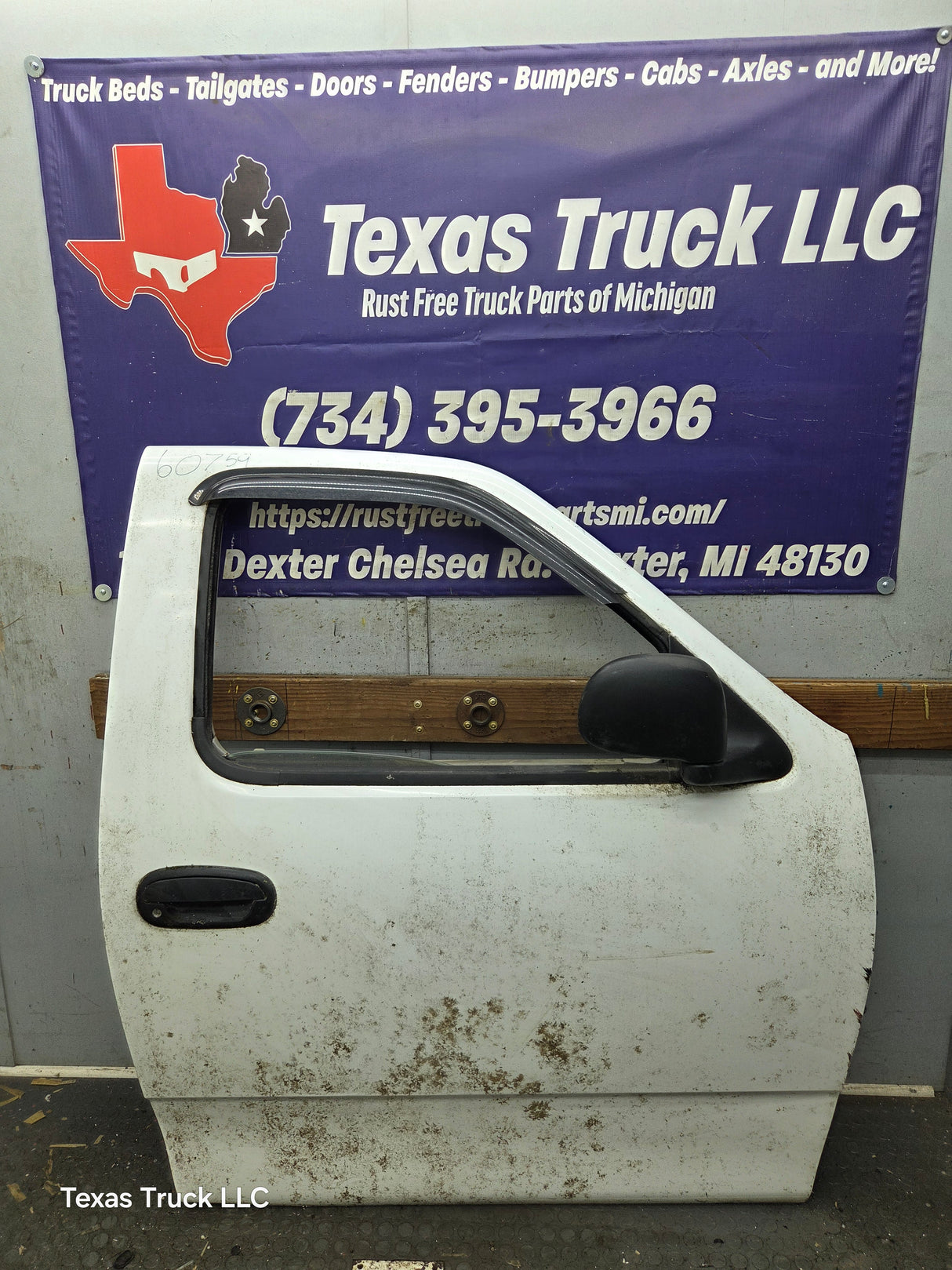 1997-2003 Ford F150 Extended / Regular Cab Passenger Side RH Front Door